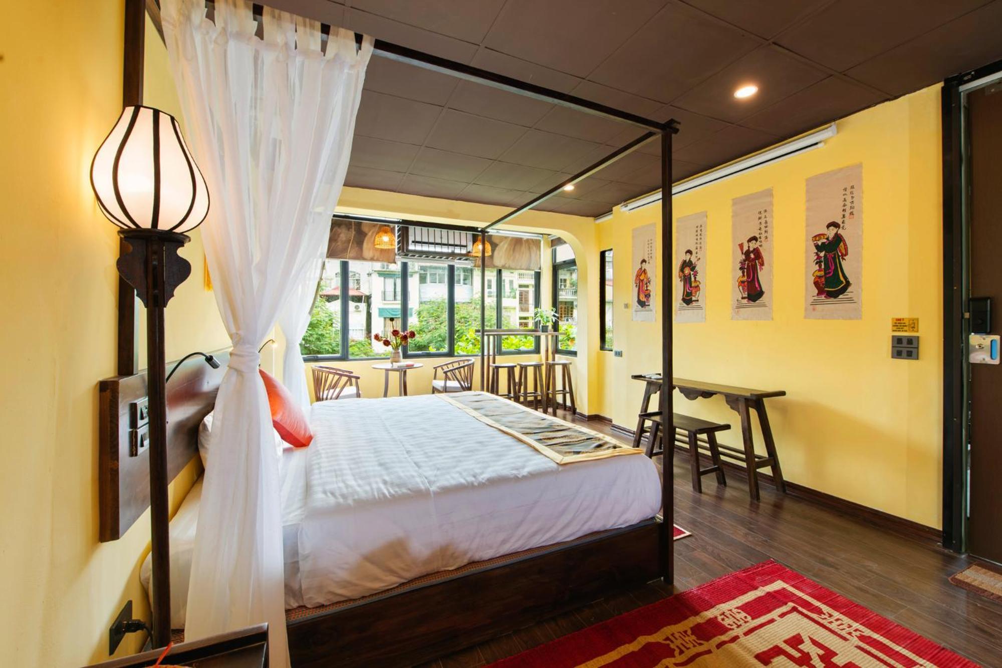 Old Quarter Lux Boutique Railview Retreat Apartment