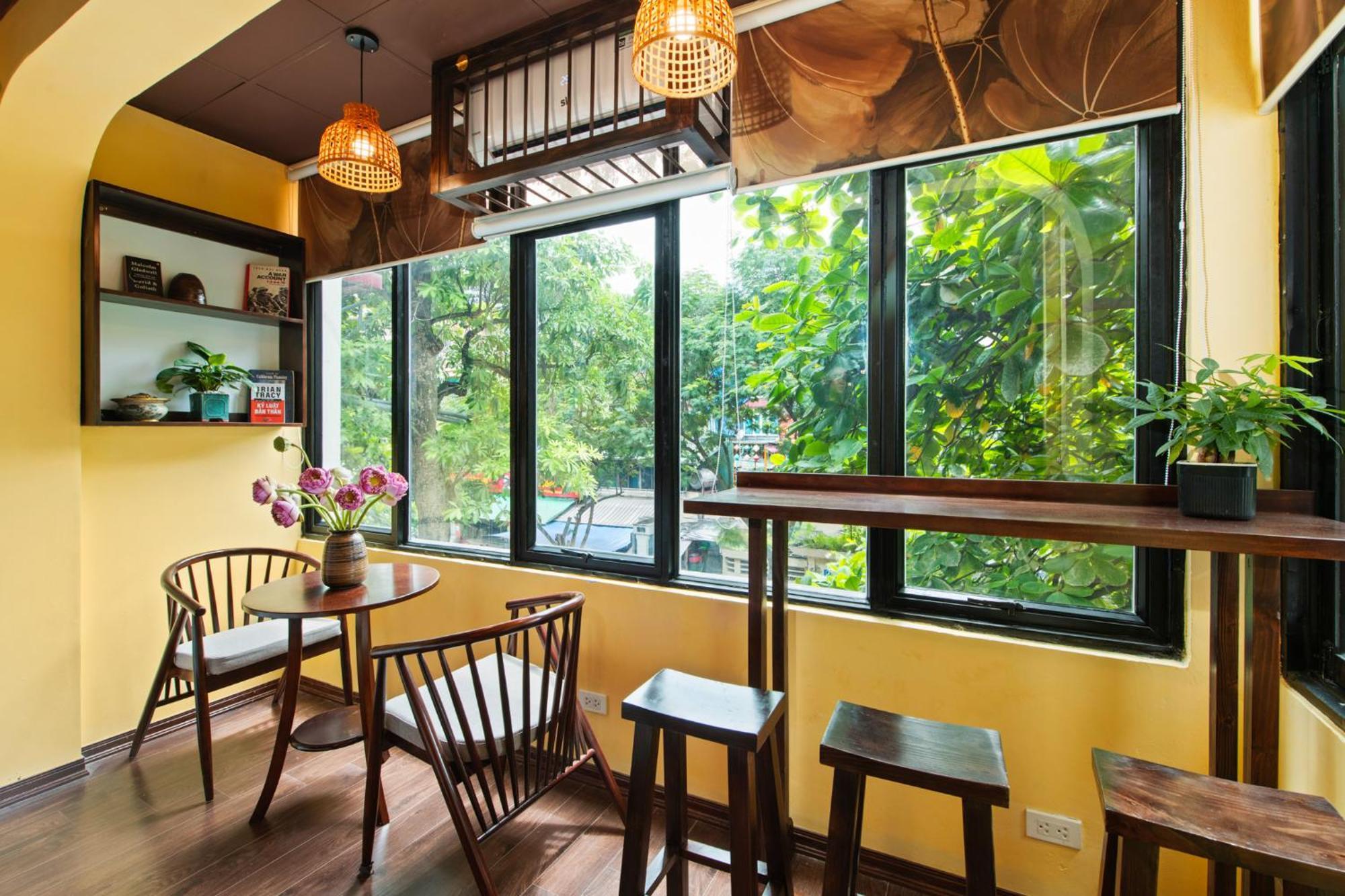 Apartment Old Quarter Lux Boutique Railview Retreat