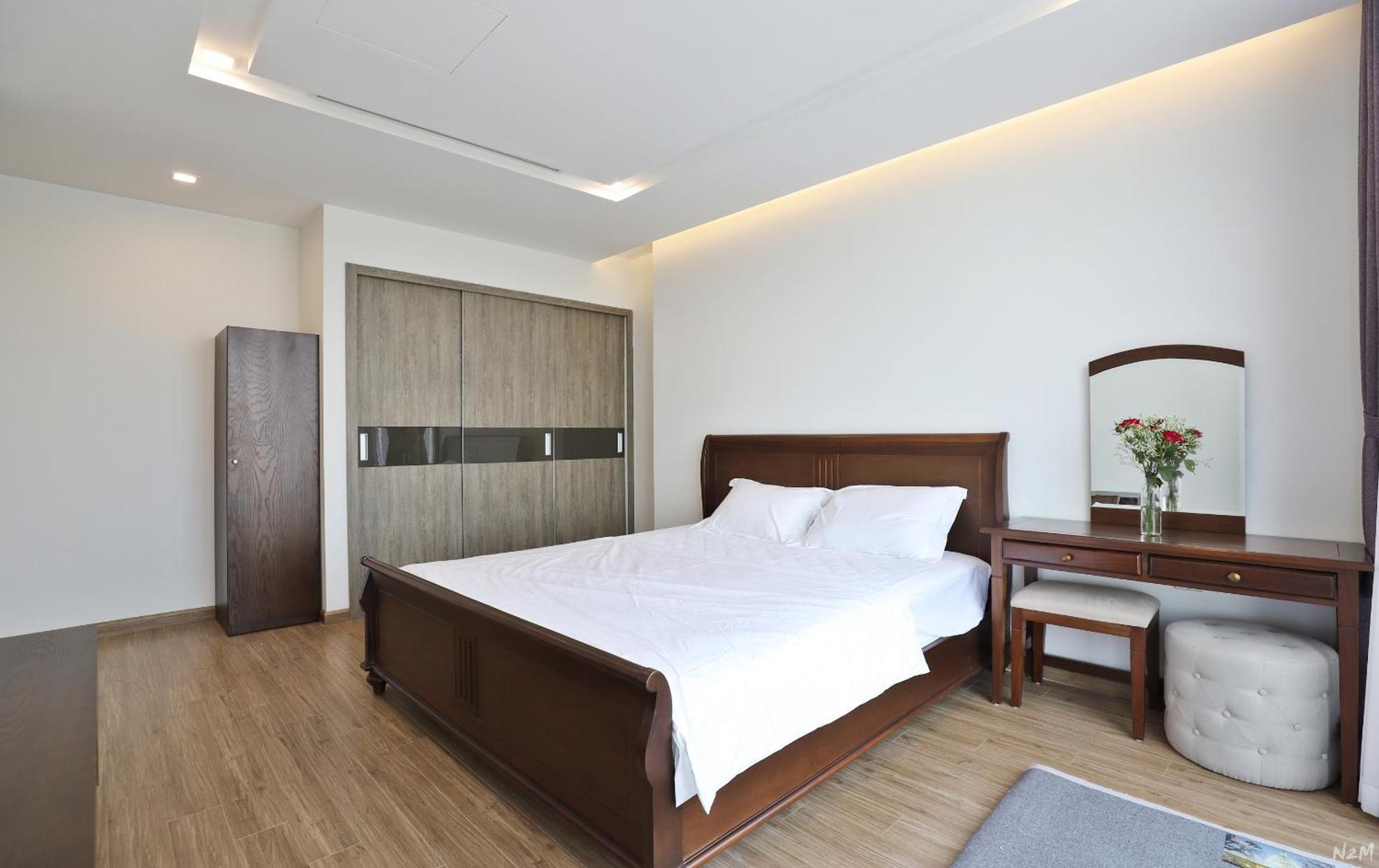 Apartment Investland- Vinhomes Metropolis One, Two, Three, Four Bedrooms