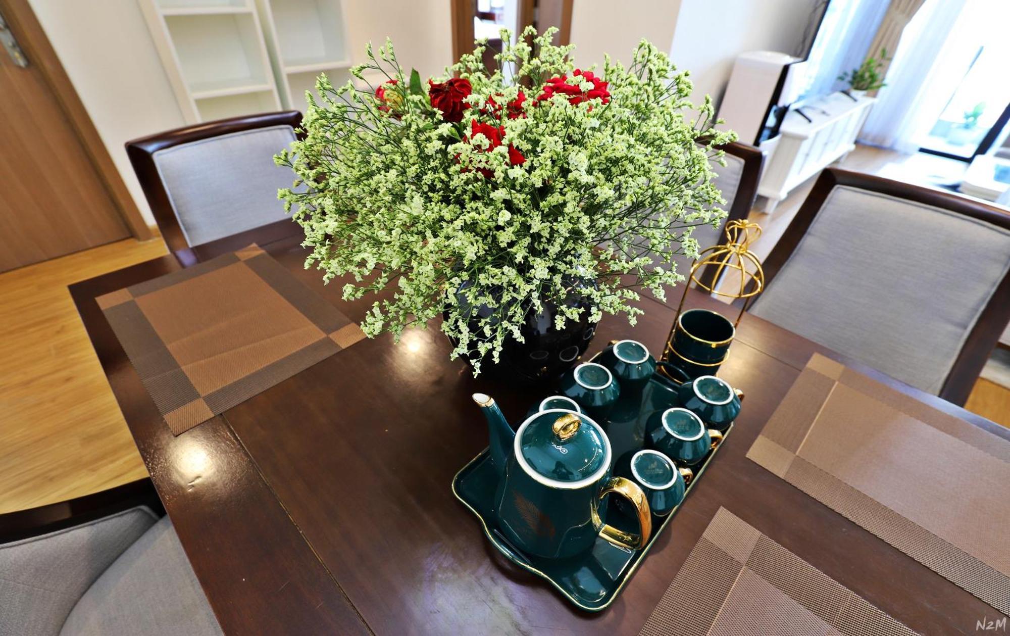 Investland- Vinhomes Metropolis One, Two, Three, Four Bedrooms Apartment Hanoi