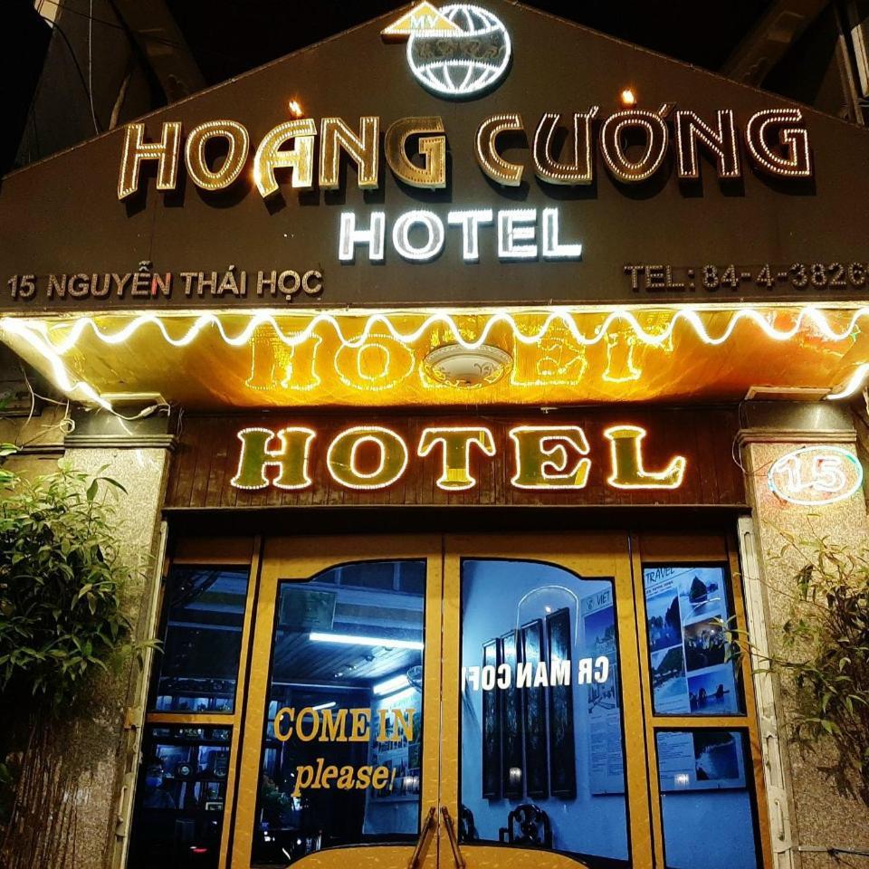 Hoang Cuong 15 Nguyen Thai Hoc * Hanói