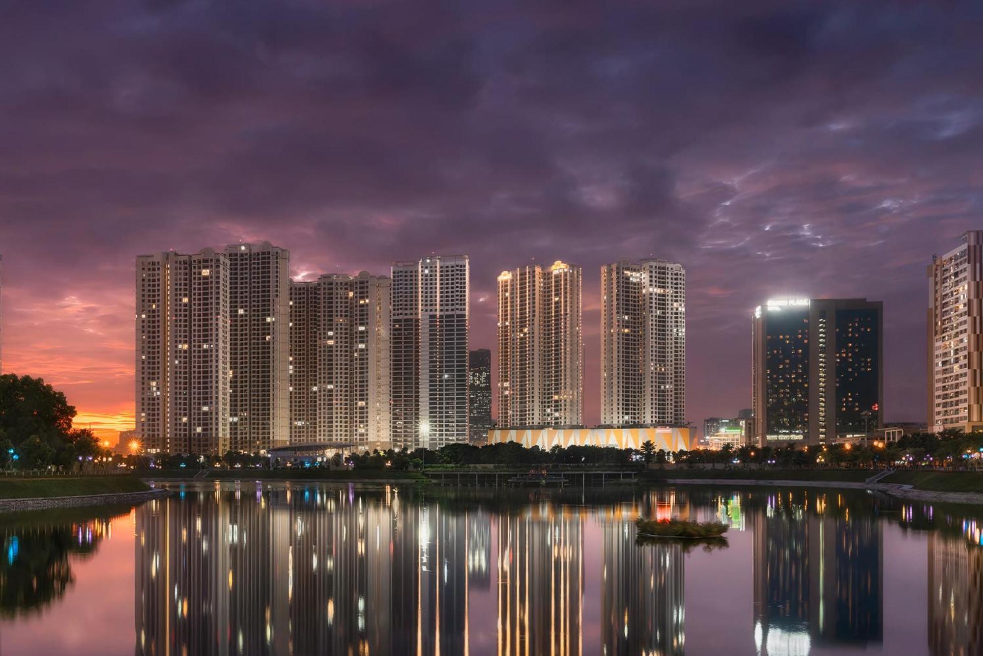 Vinhomes D'capitale - Tran Duy Hung - By Mc Homes * Hanoi