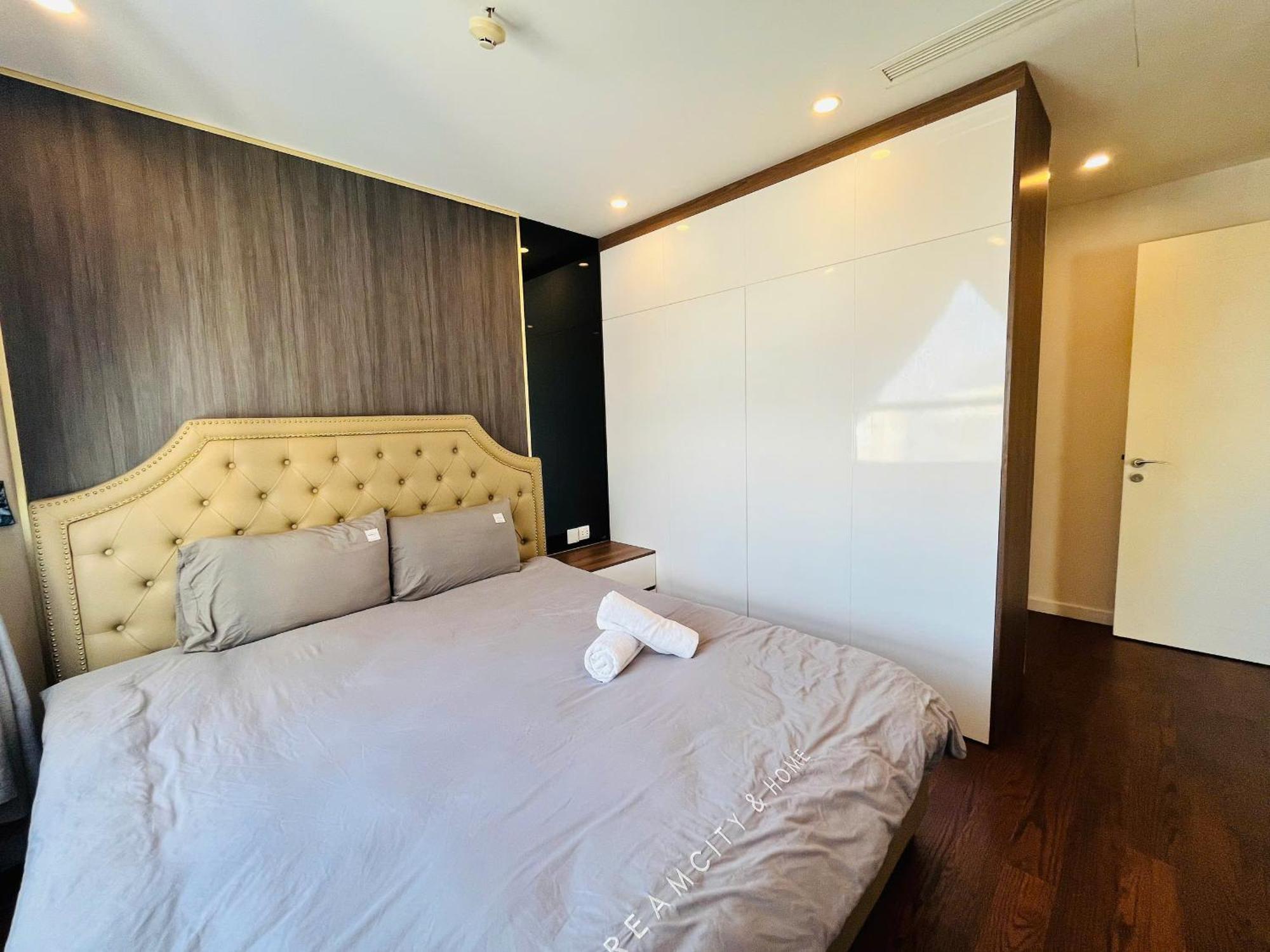 Vinhomes D'capitale - Tran Duy Hung - By Mc Homes Apartment Hanoi