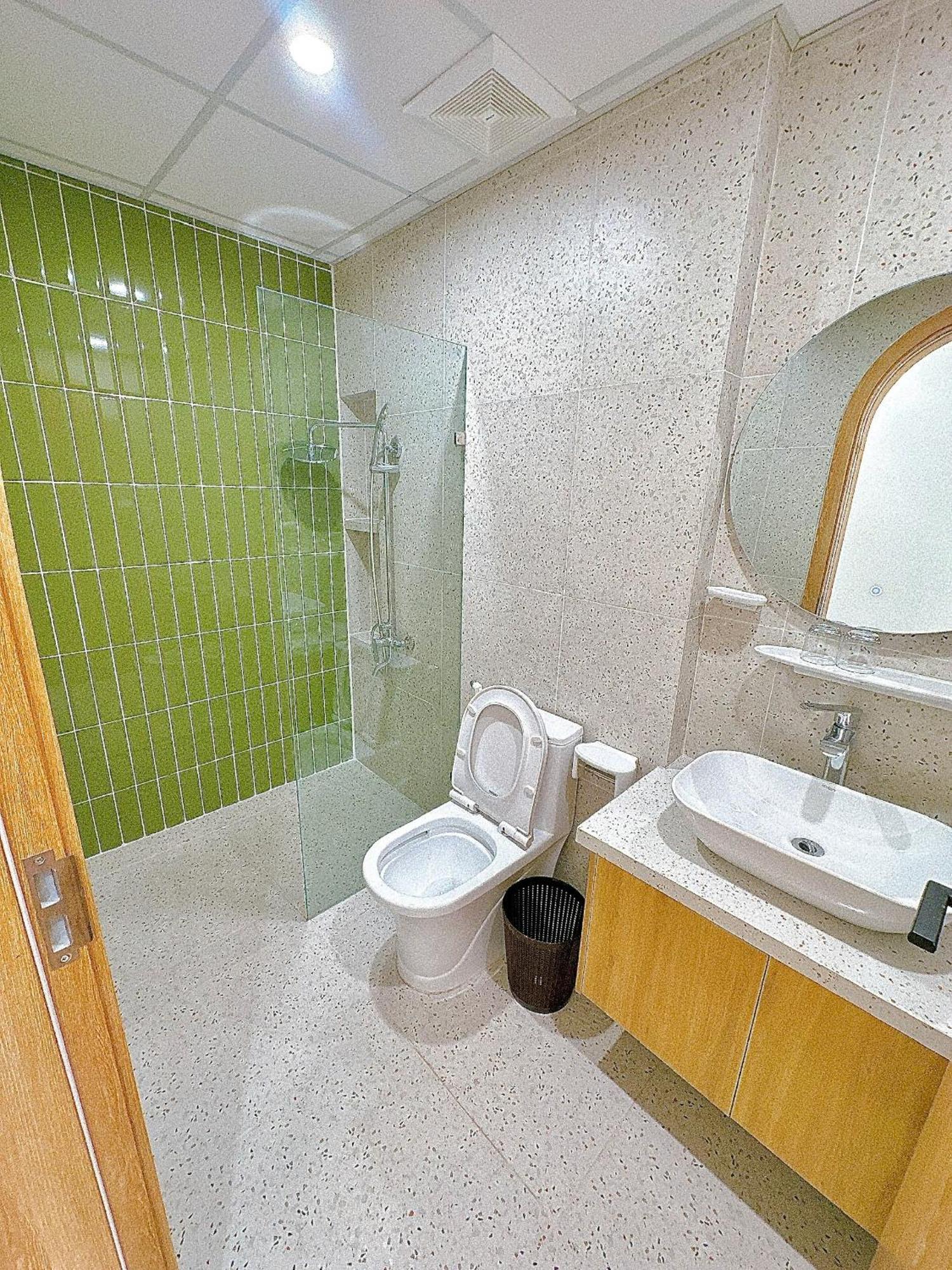 Apartment Lavis Serviced Hanoi