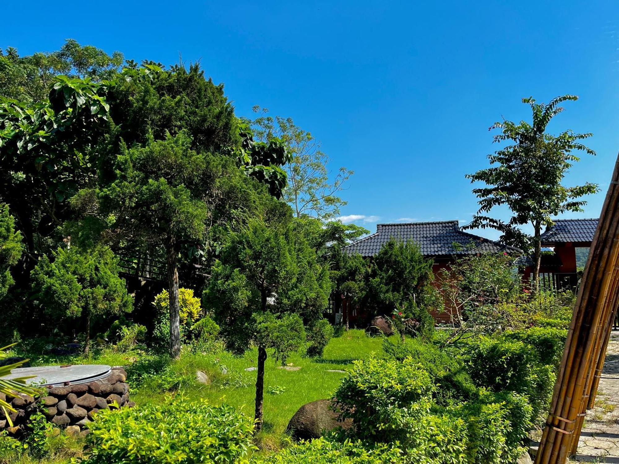 Sapphire Hill Farm stay *