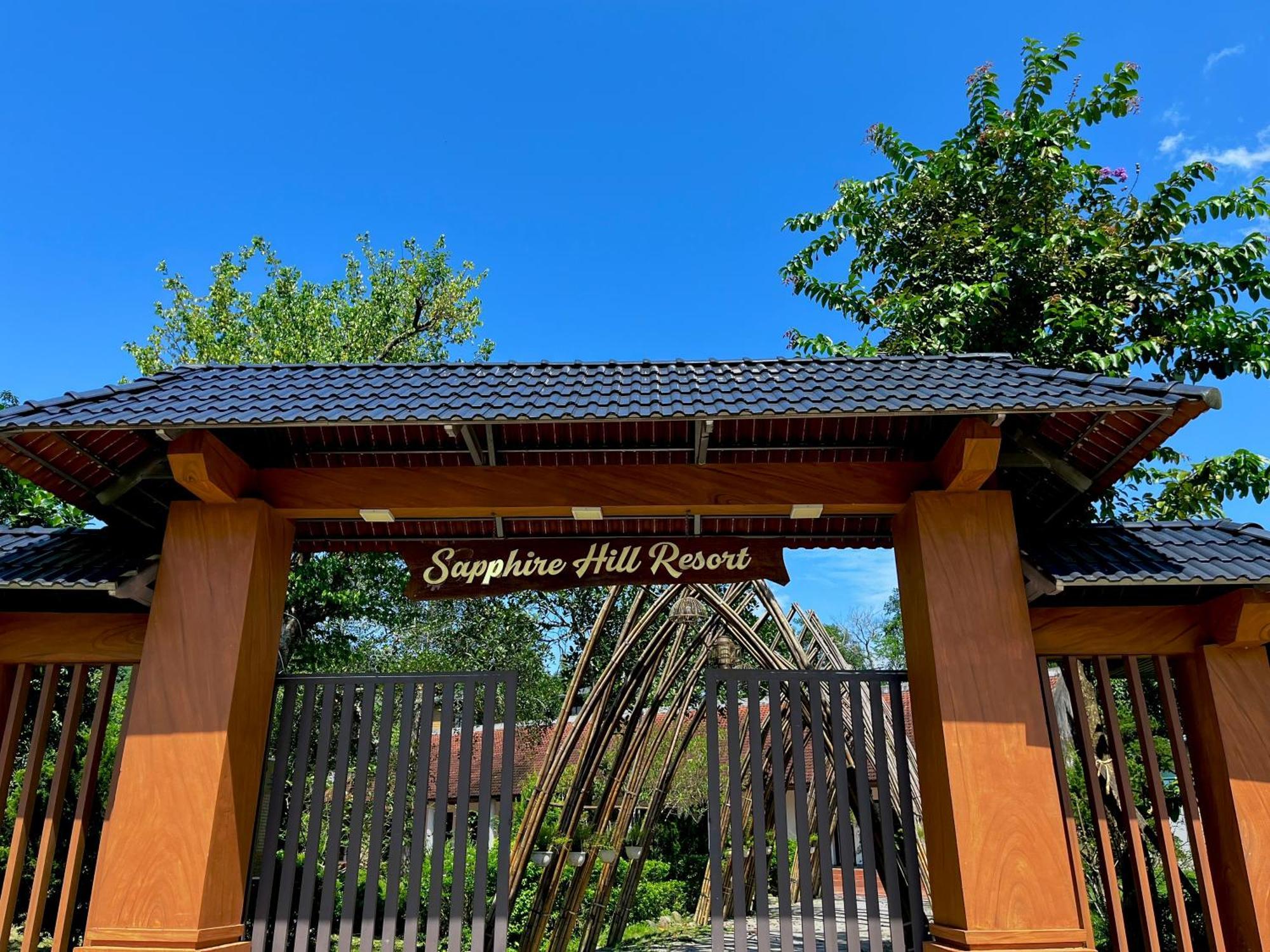 Sapphire Hill *