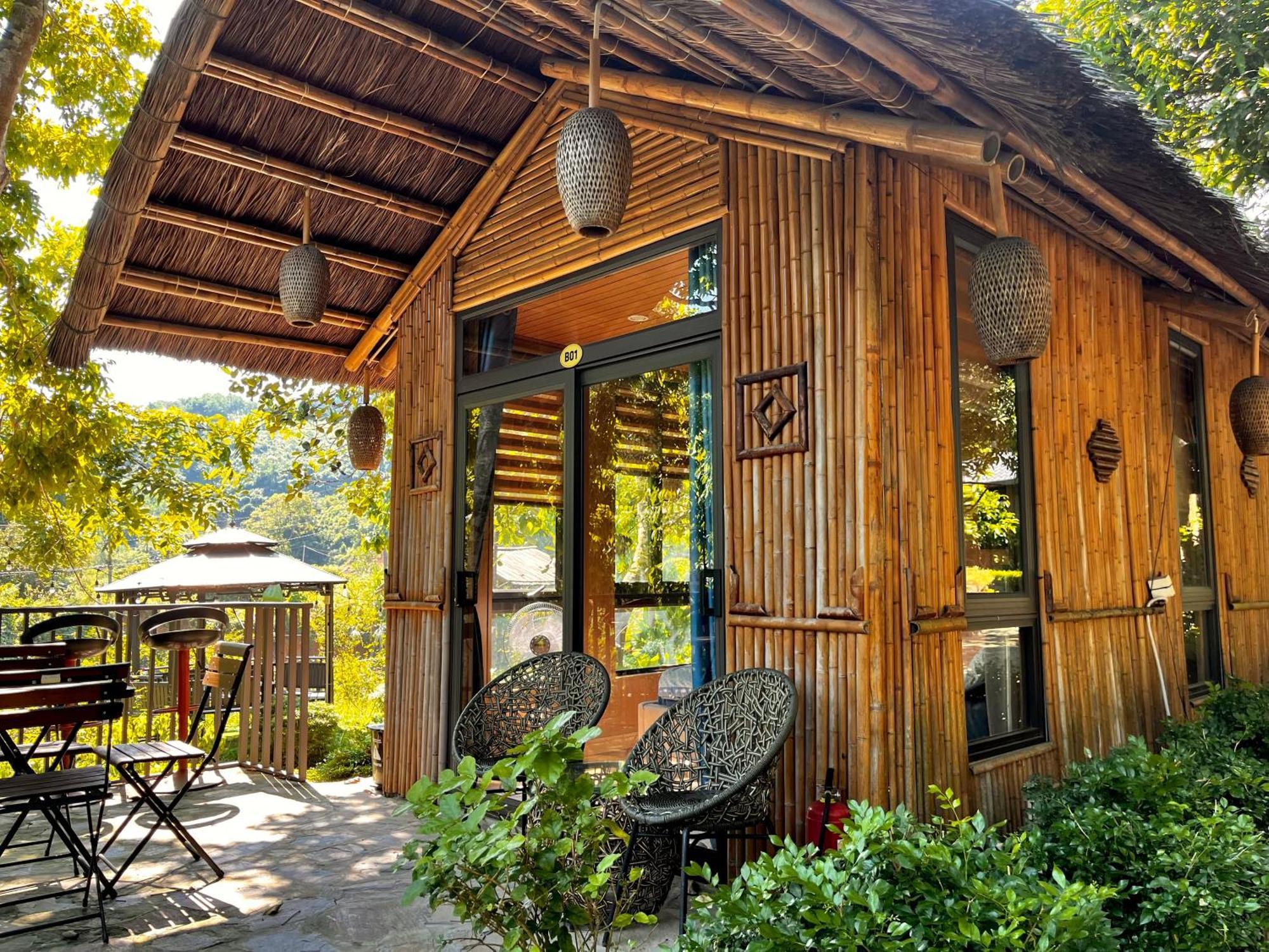 Sapphire Hill * Hanoi