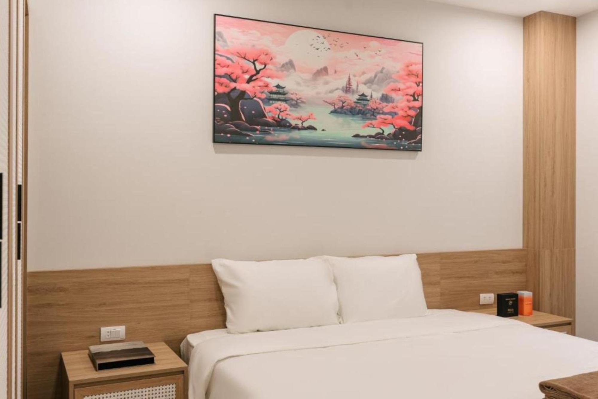 Hotel Lux Japan Town