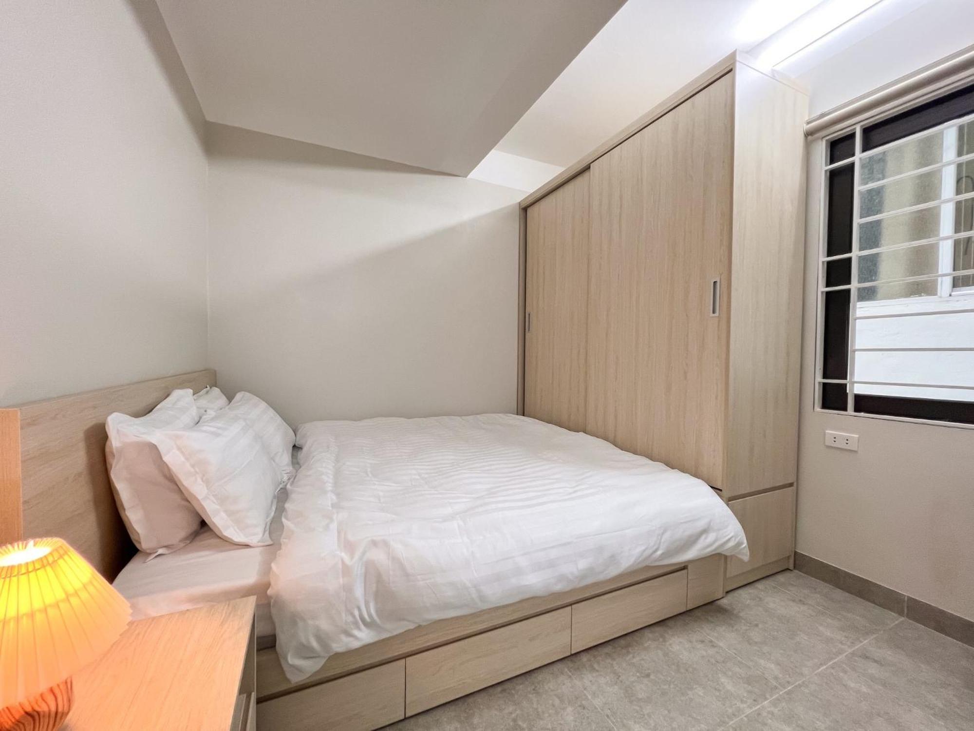 Nine Housing 90 Buoi Street *
