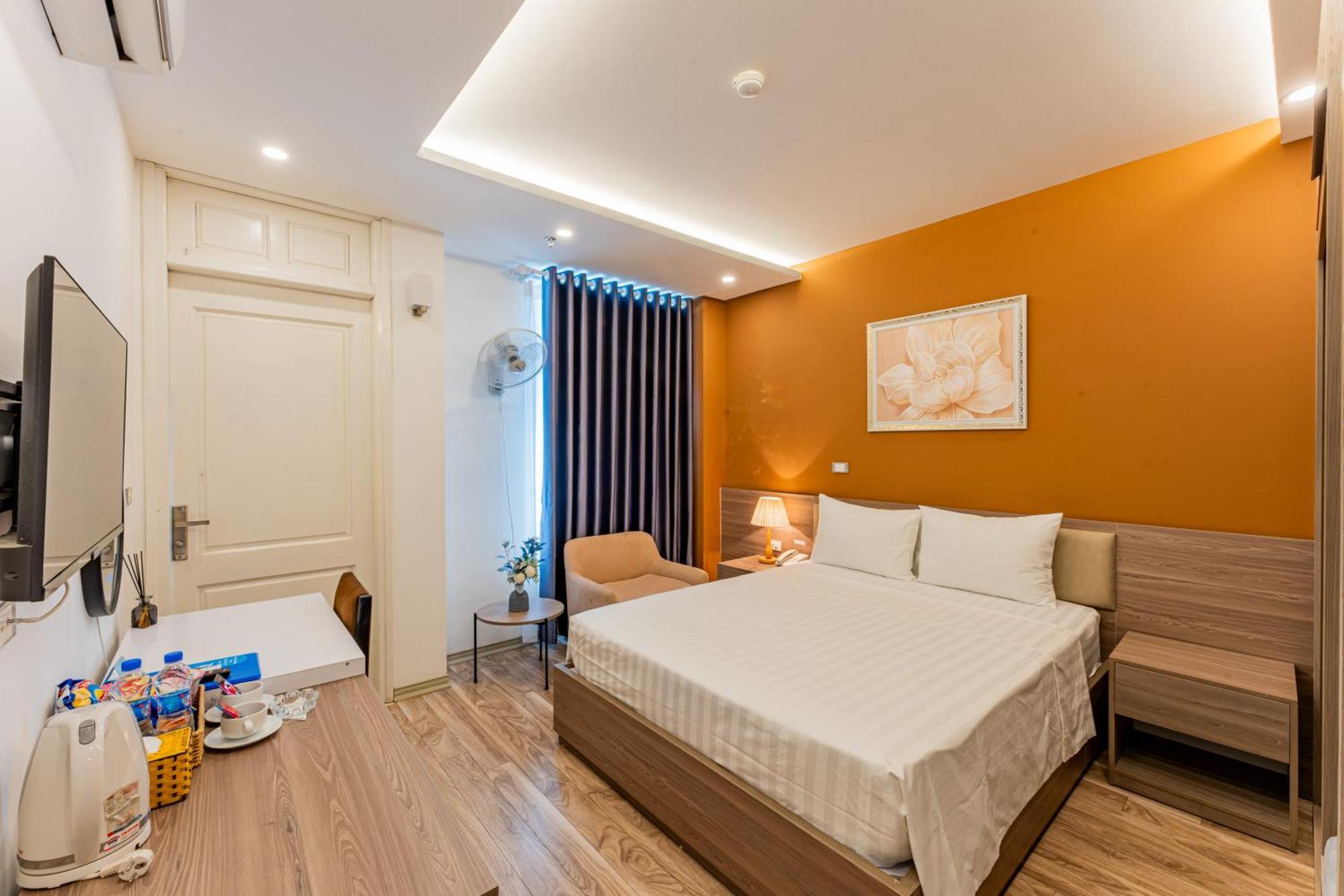 Moon 26 Do Quang 3*
