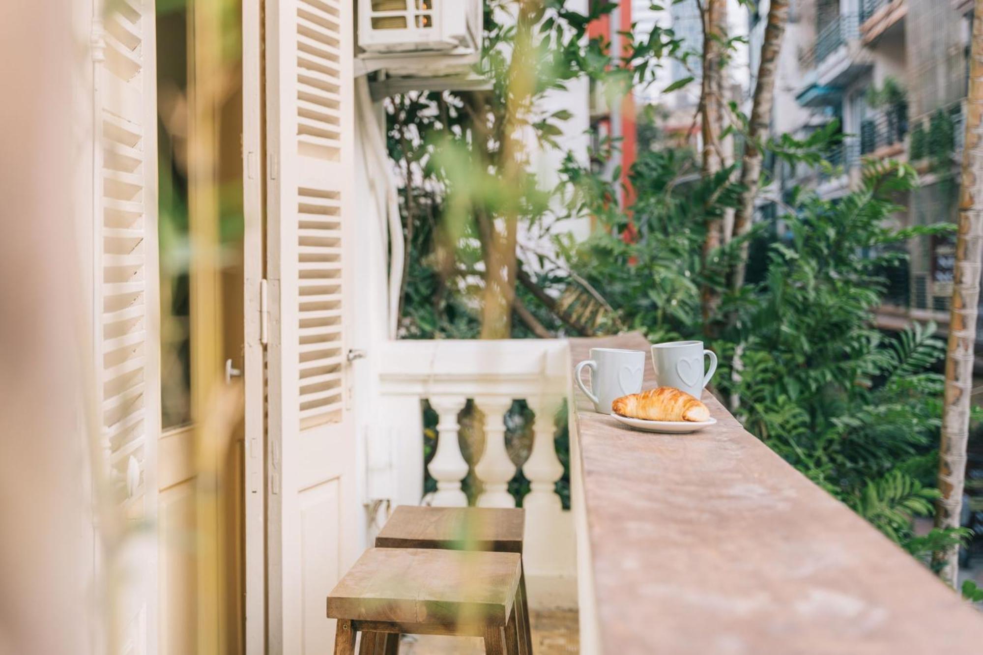 Nyna House - Rooftop Garden - Egg Coffee Class