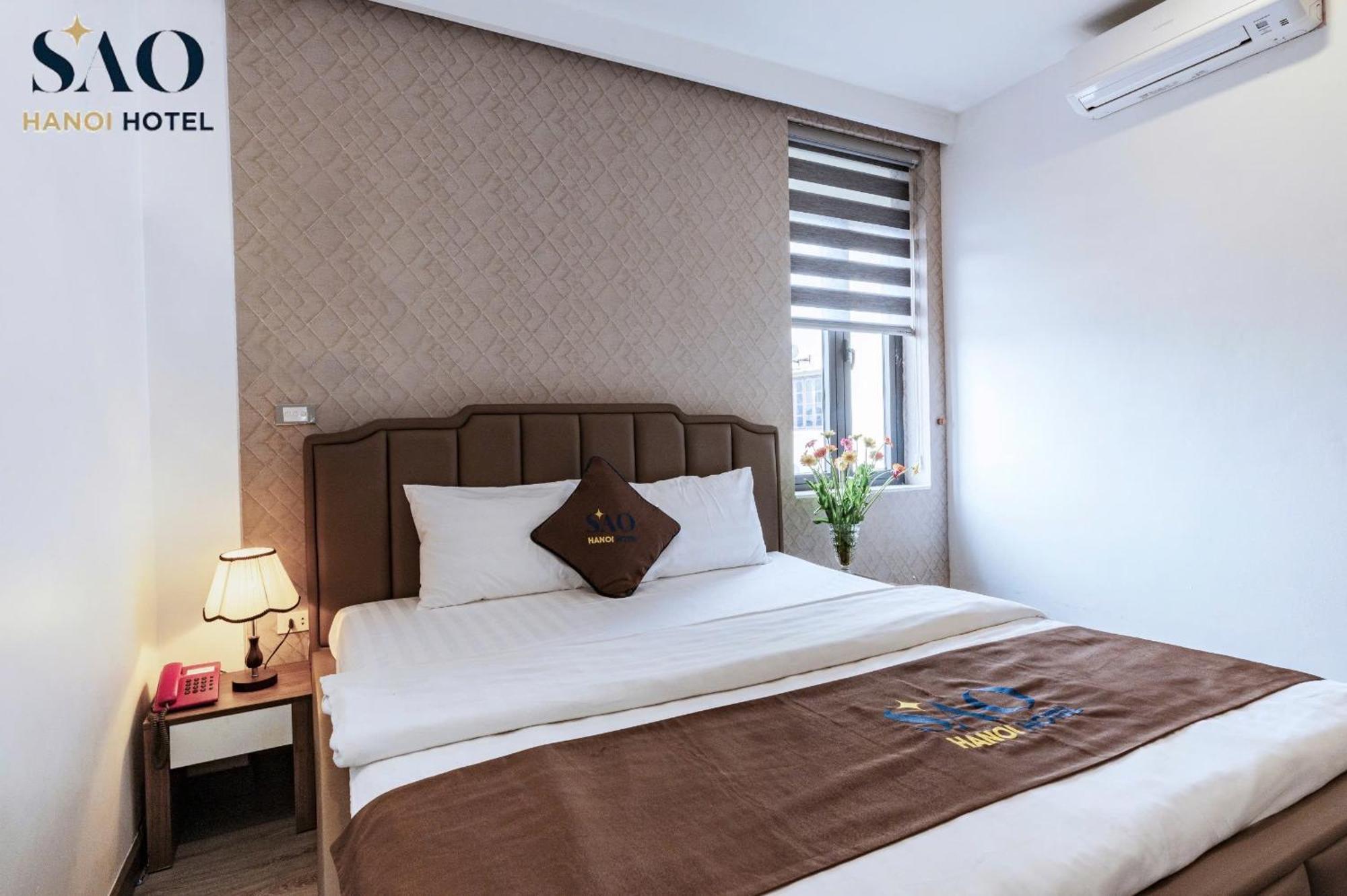 Hotel Khach San Sao