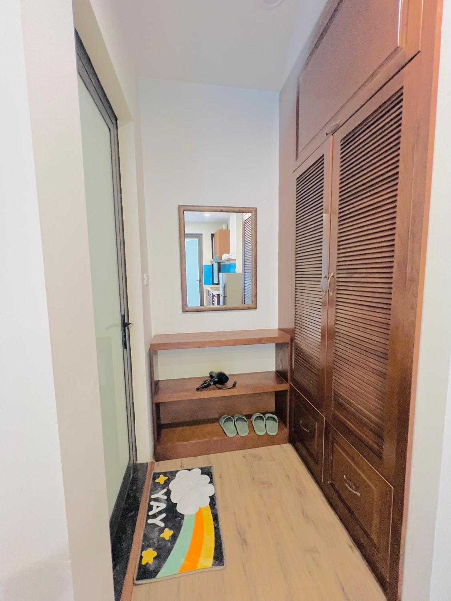 Apartamento T98 Westlake Quang An - Tay Ho Center Garden View Studio! Hanói