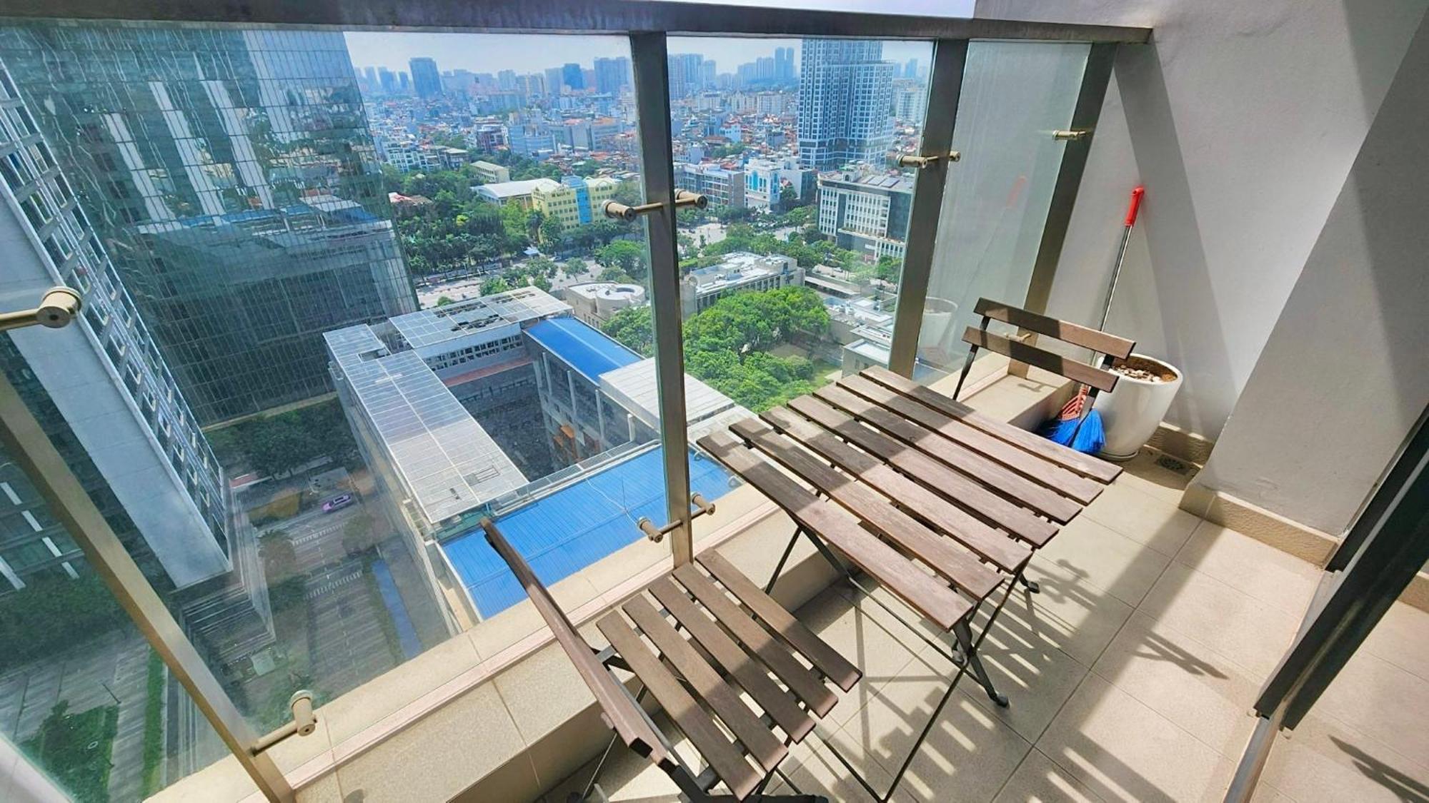 Apartment Vinhomes Metropolis *