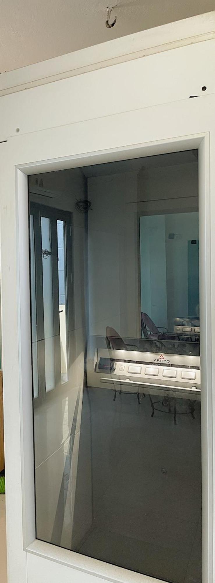 Migo Housing - Beer Street - Lift And Spacious - Ensuite Kitchen - Ensuite Bathroom * Hanoi