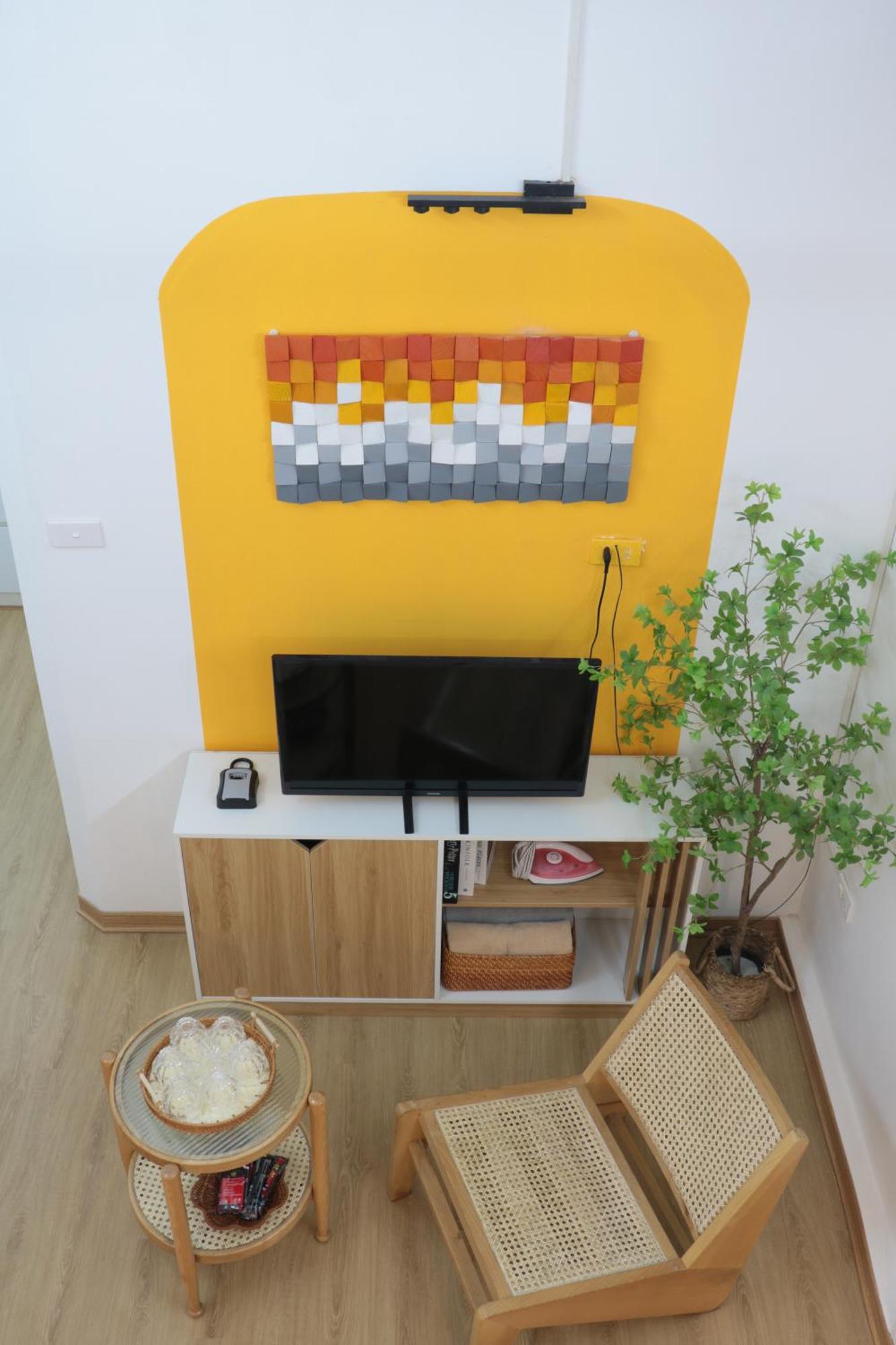 Heart Of Hoan Kiem-new Duplex Asthetic Cozy 3 Beds 2wc 3-minute Walk To Old Quarter Apartment *