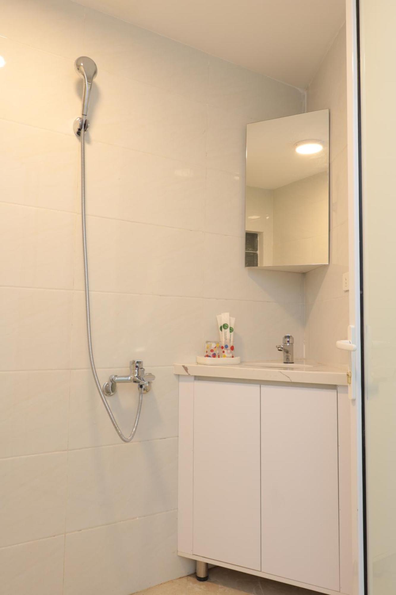 Heart Of Hoan Kiem-new Duplex Asthetic Cozy 3 Beds 2wc 3-minute Walk To Old Quarter Hanoi