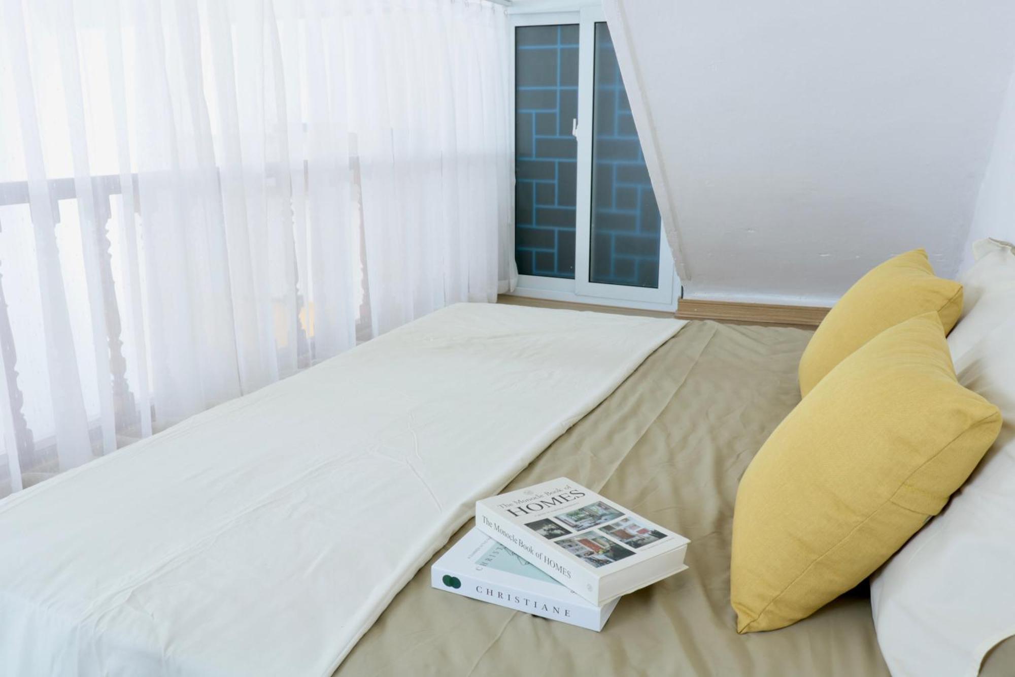 Heart Of Hoan Kiem-new Duplex Asthetic Cozy 3 Beds 2wc 3-minute Walk To Old Quarter Apartment
