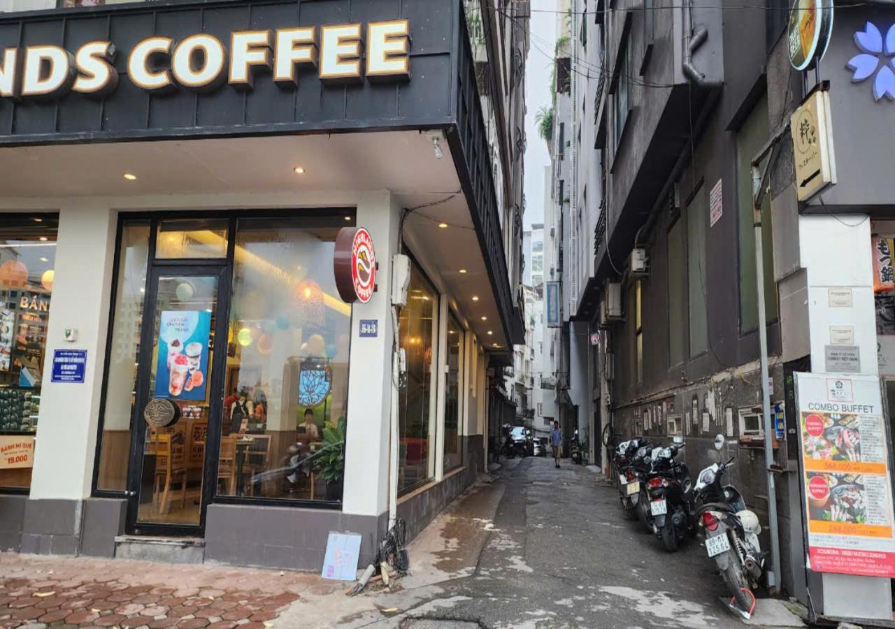 Apartment Sumitomo 18 - No 6 Lane 551 Kim Ma Street *