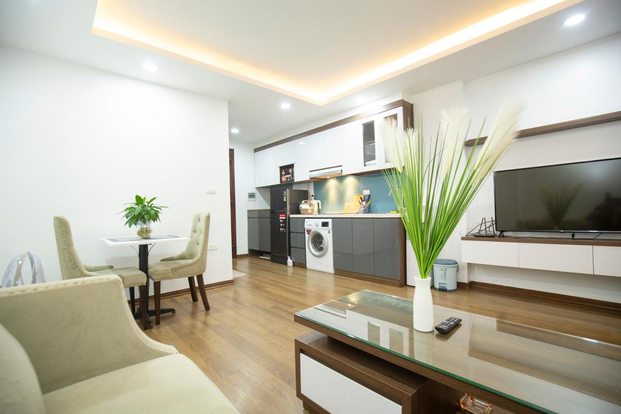 Sumitomo 18 - No 6 Lane 551 Kim Ma Street * Hanoi