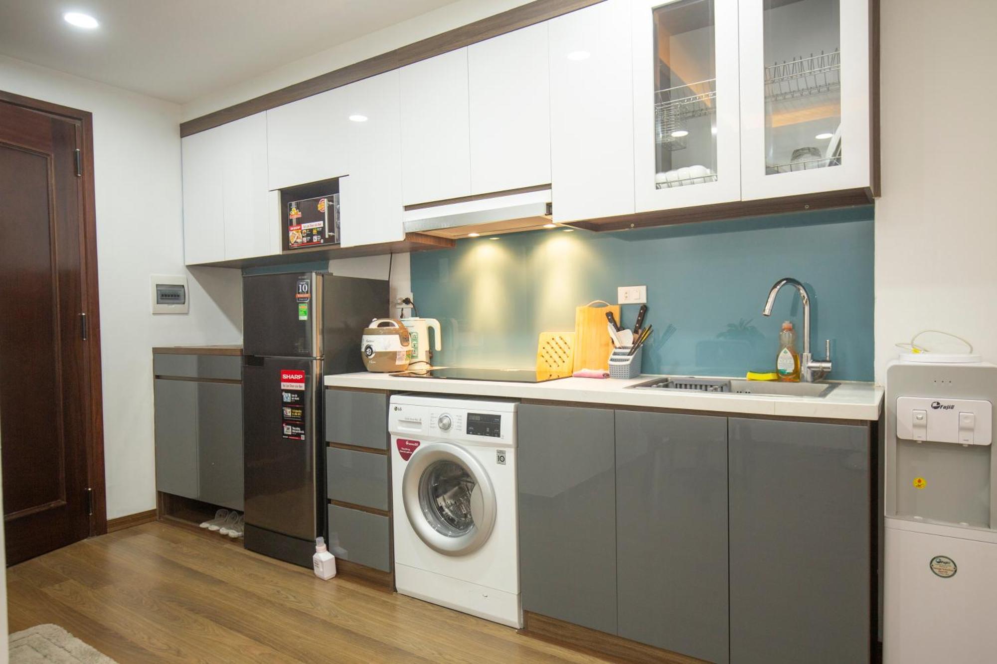 Apartment Sumitomo 18 - No 6 Lane 551 Kim Ma Street *