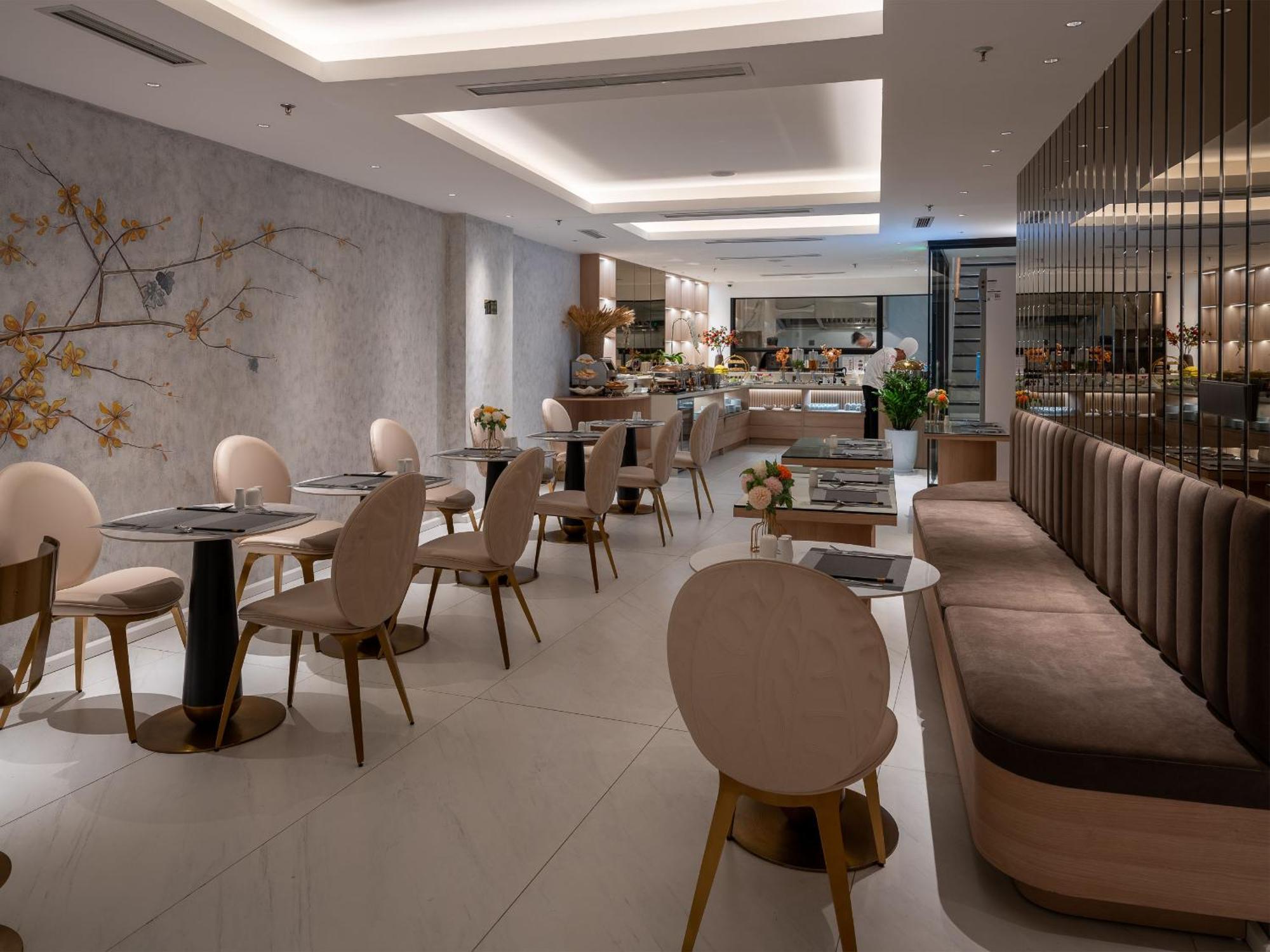 Hotel H Ha Noi