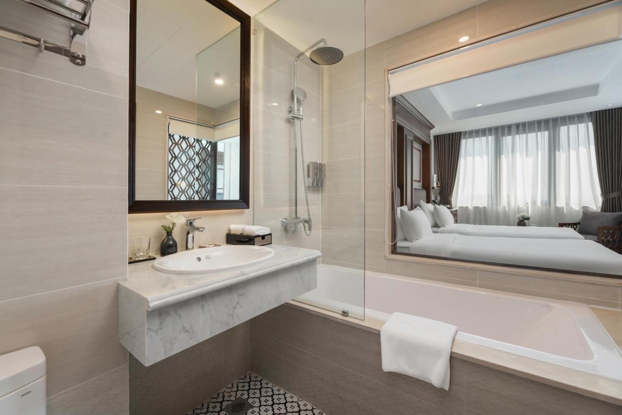 The Q Boutique Hotel 4*