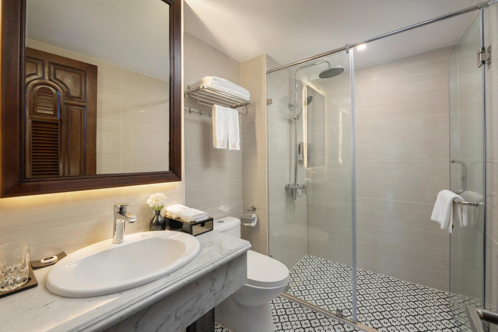 The Q Boutique Hotel 4*