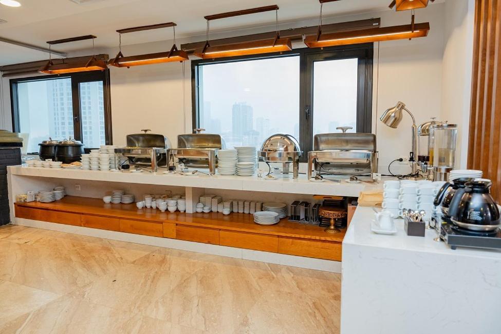 Hotel London 4*