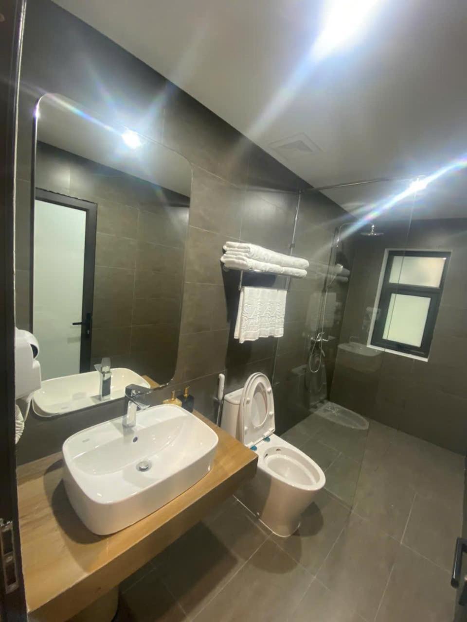 Khach San Lam Anh 7 Hotel Hanoi