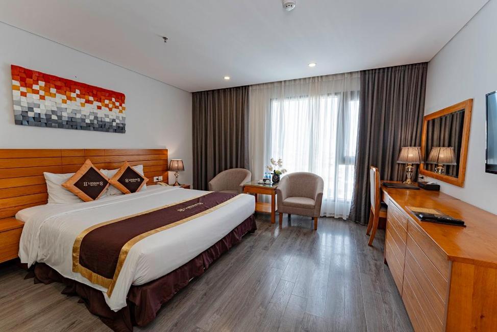 Hotel London