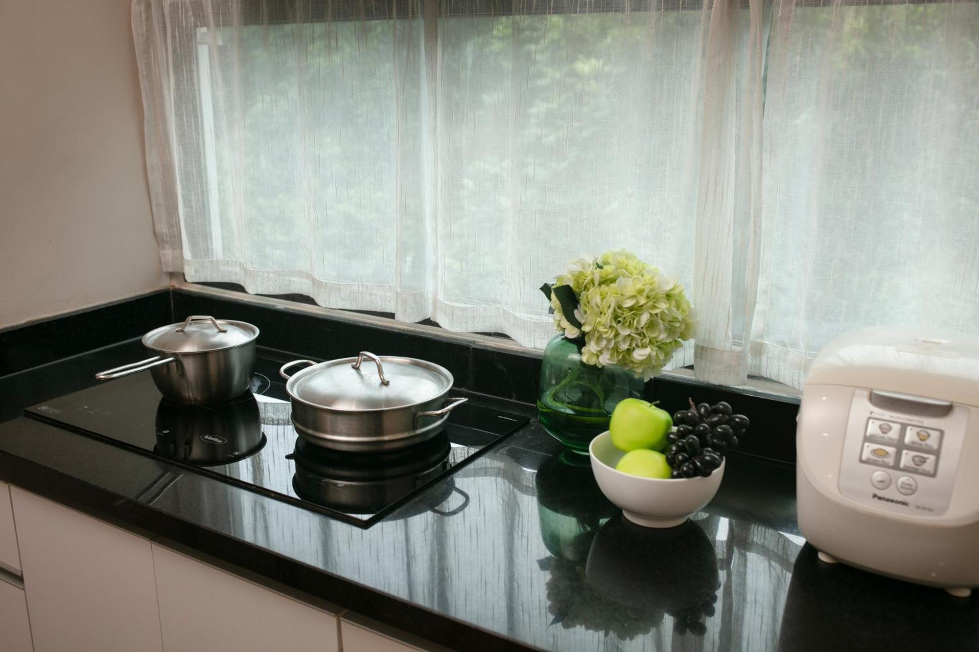 Apartment Hb Serviced - 12 Tran Quy Kien Hanoi