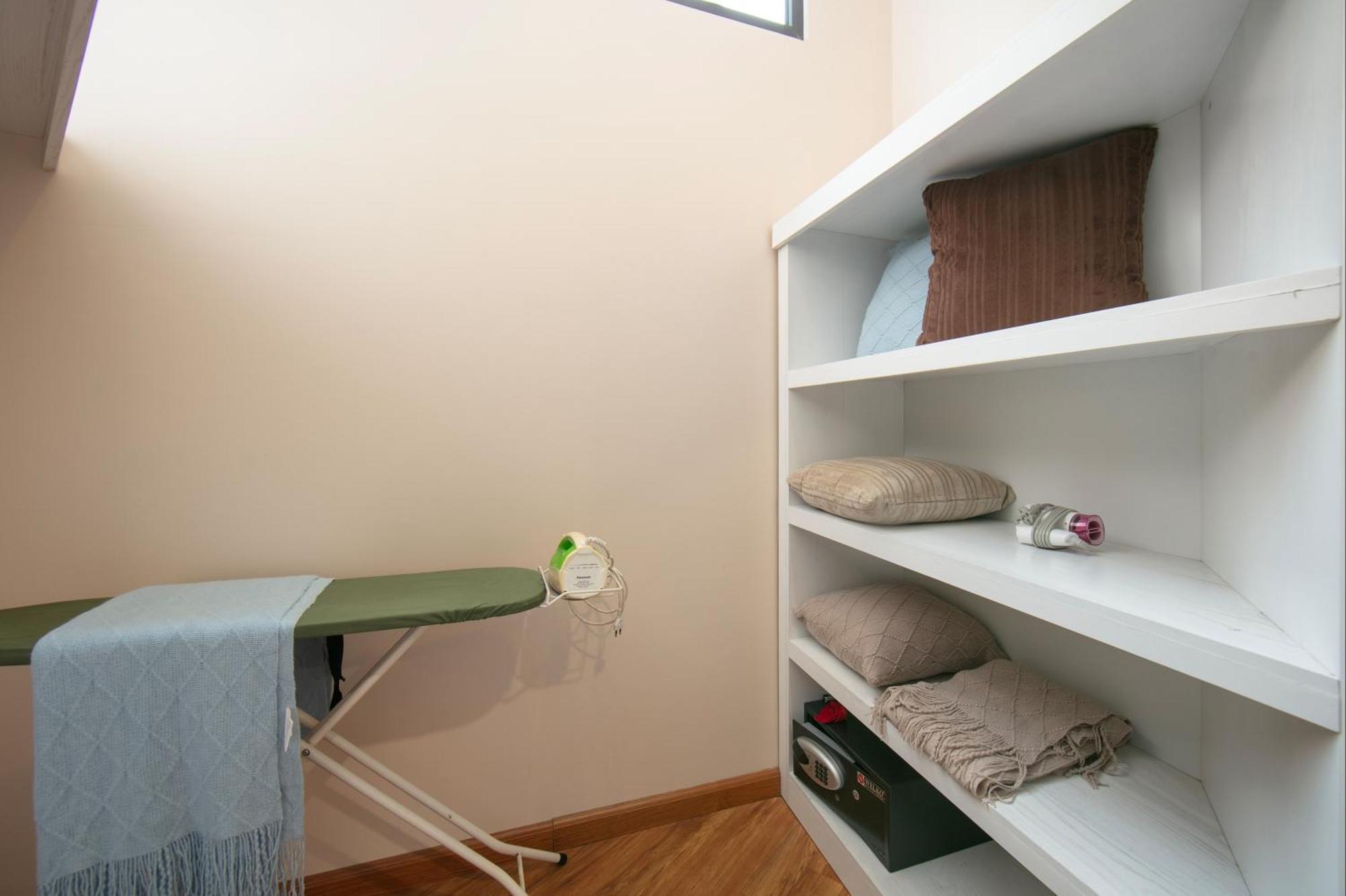Hb Serviced - 12 Tran Quy Kien Apartment