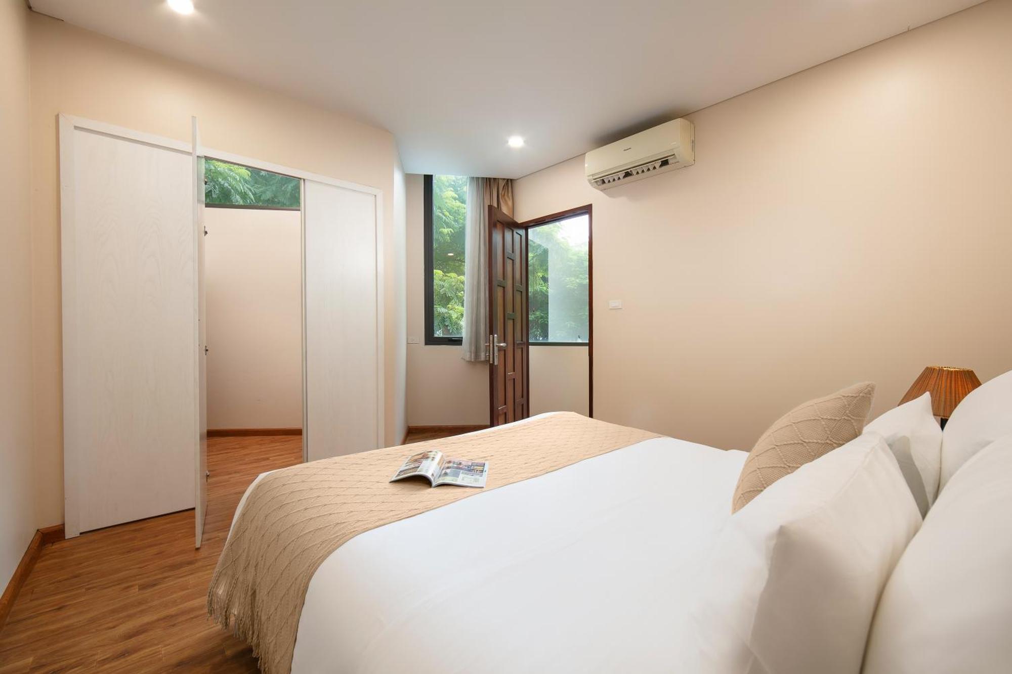 Hb Serviced - 12 Tran Quy Kien Apartment *