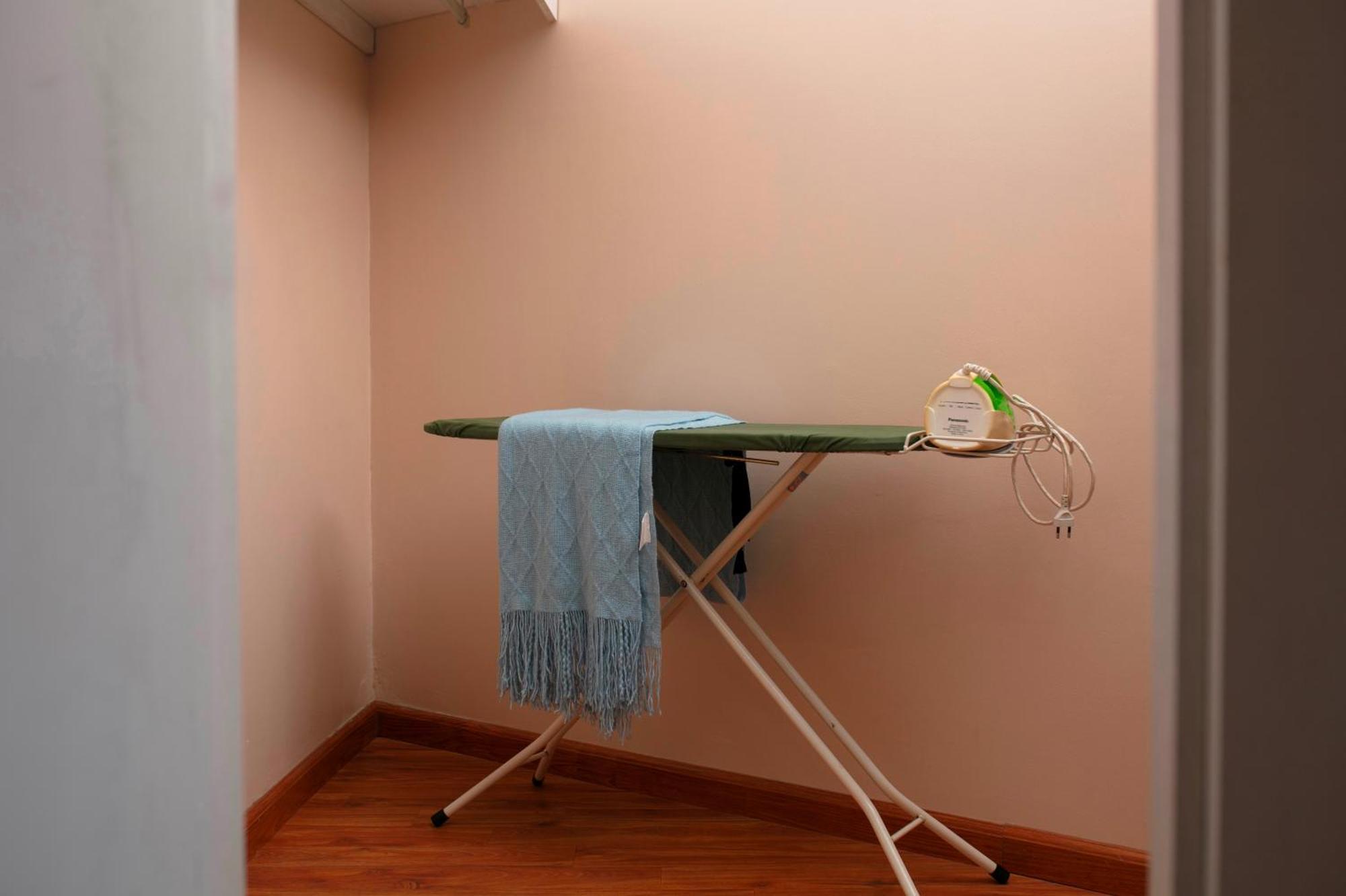 Hb Serviced - 12 Tran Quy Kien Apartment Hanoi