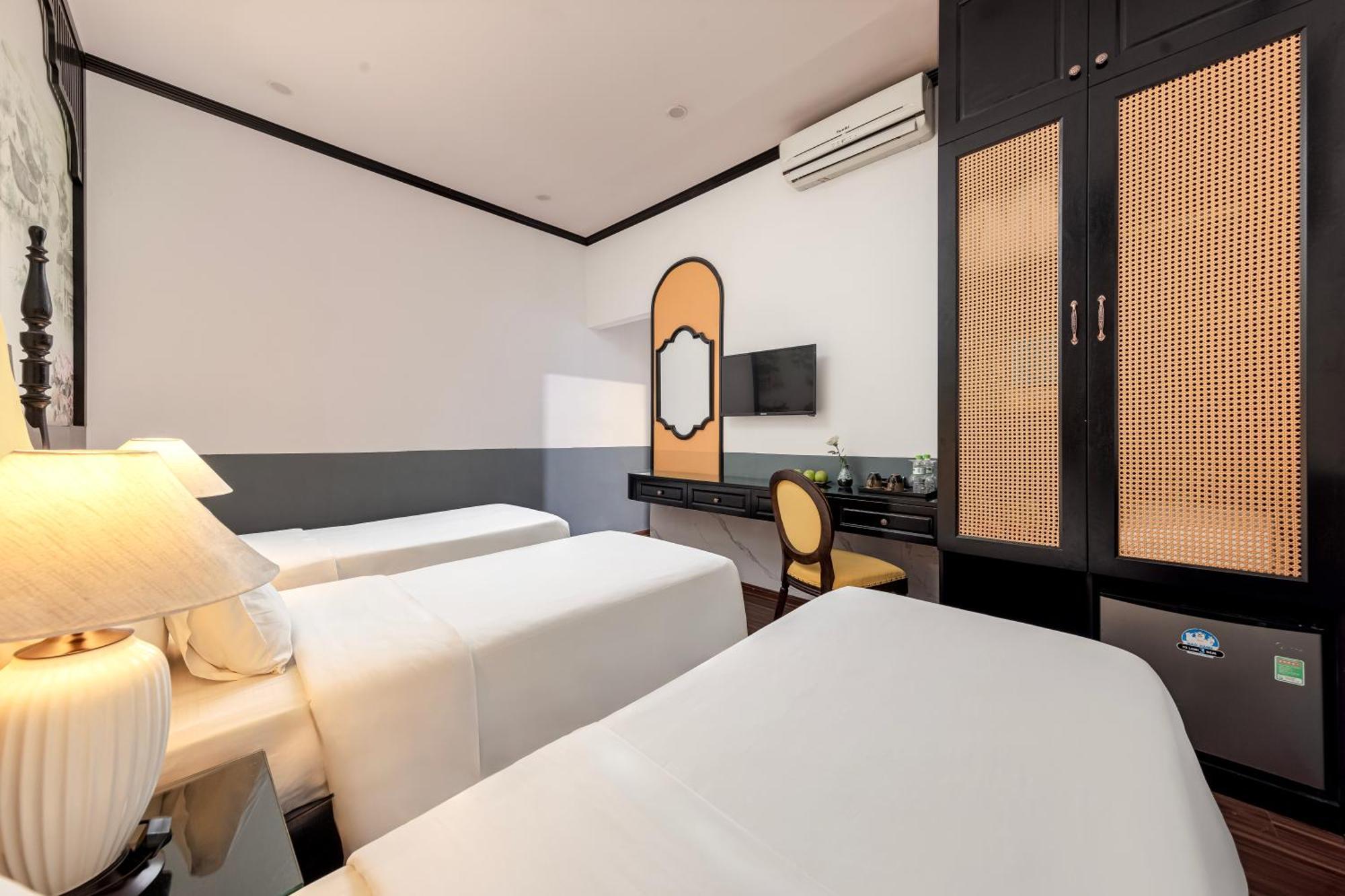 Hotel Elpis &