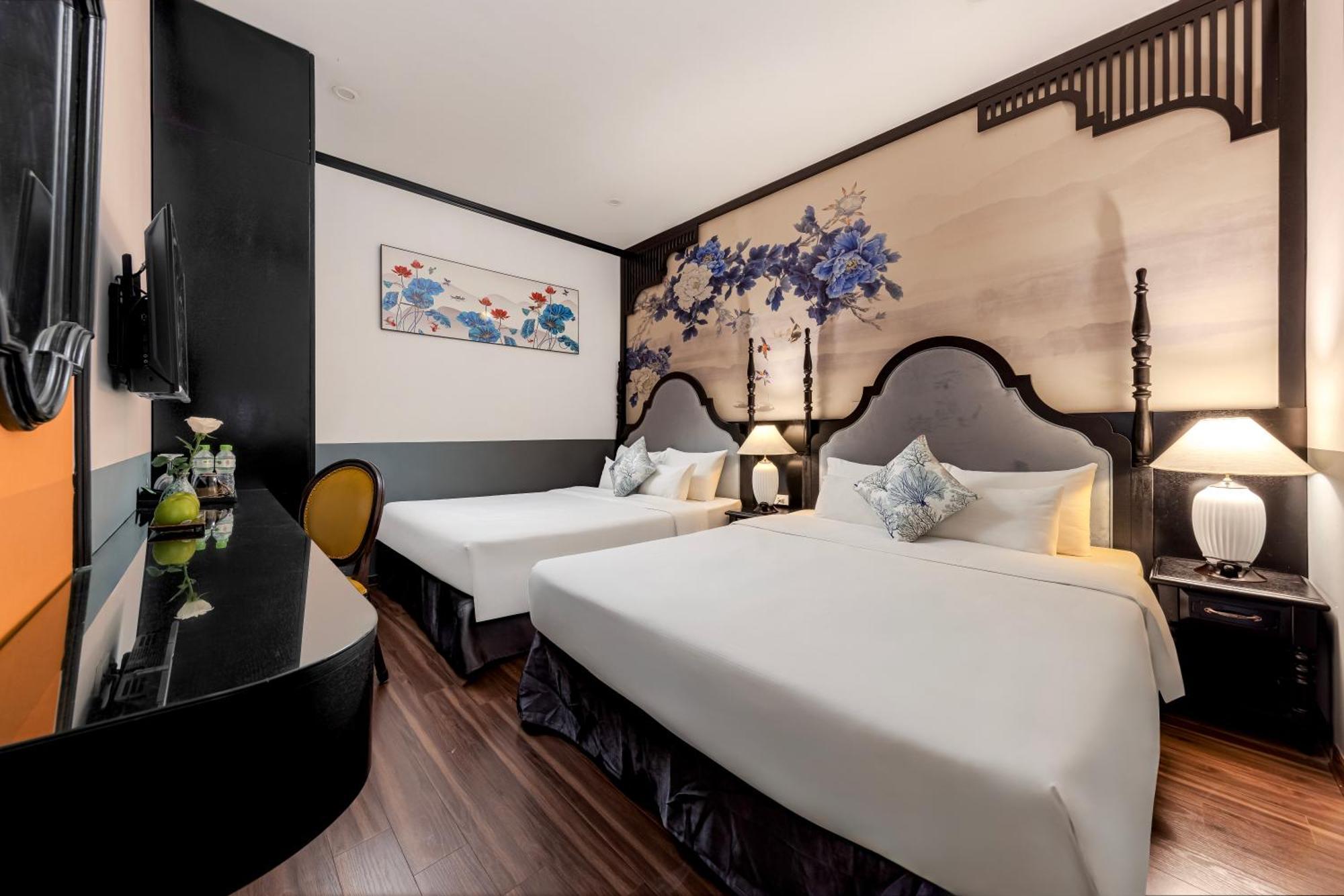 Hotel Elpis &