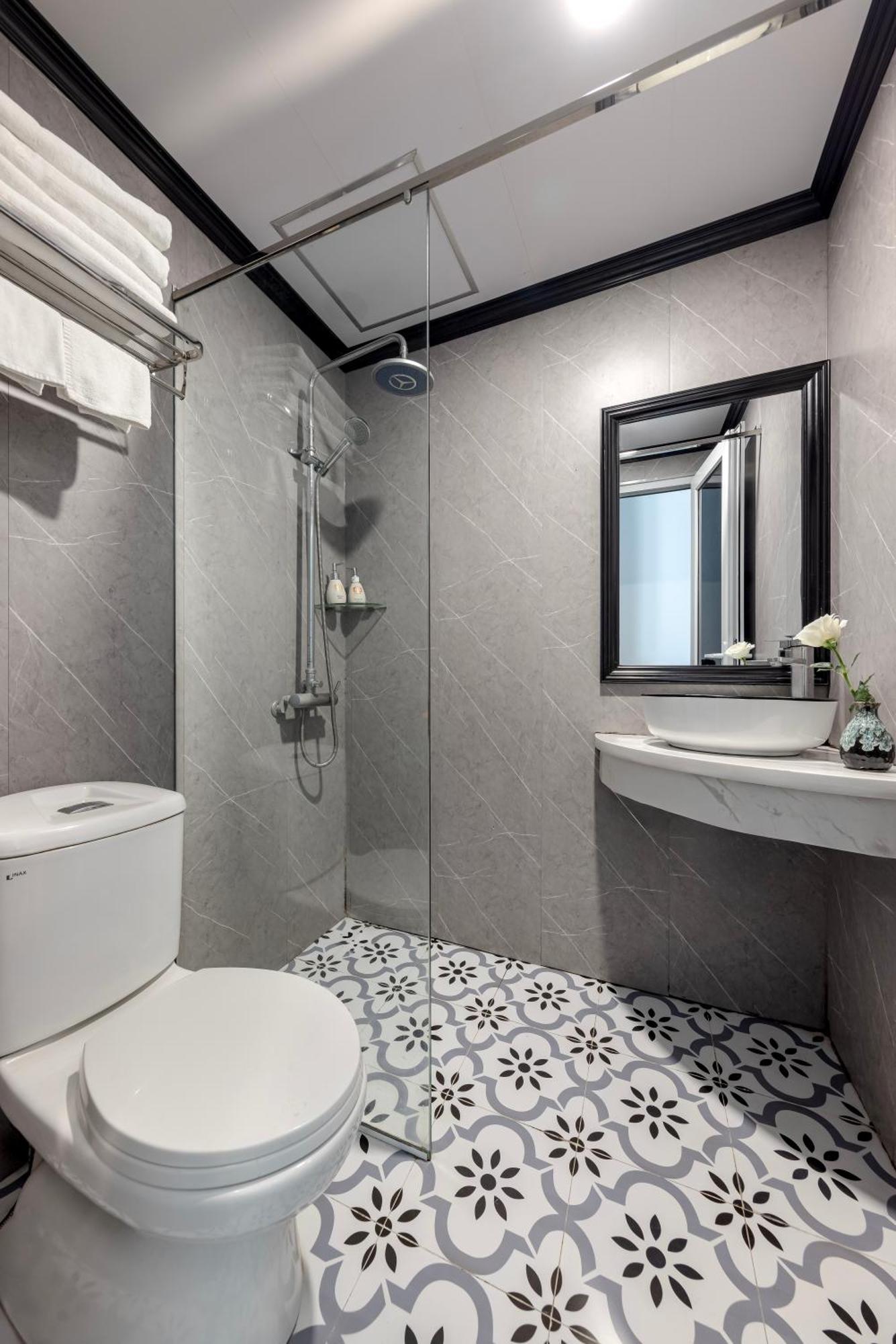Hotel Elpis & 4*