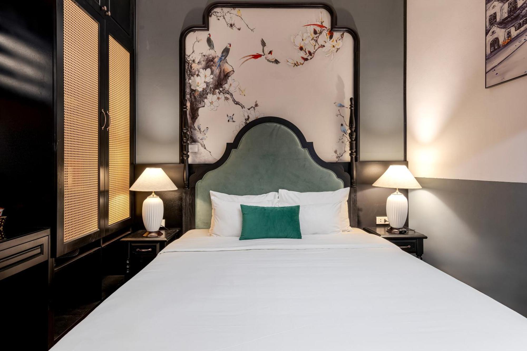 Elpis & Hotel Hanoi
