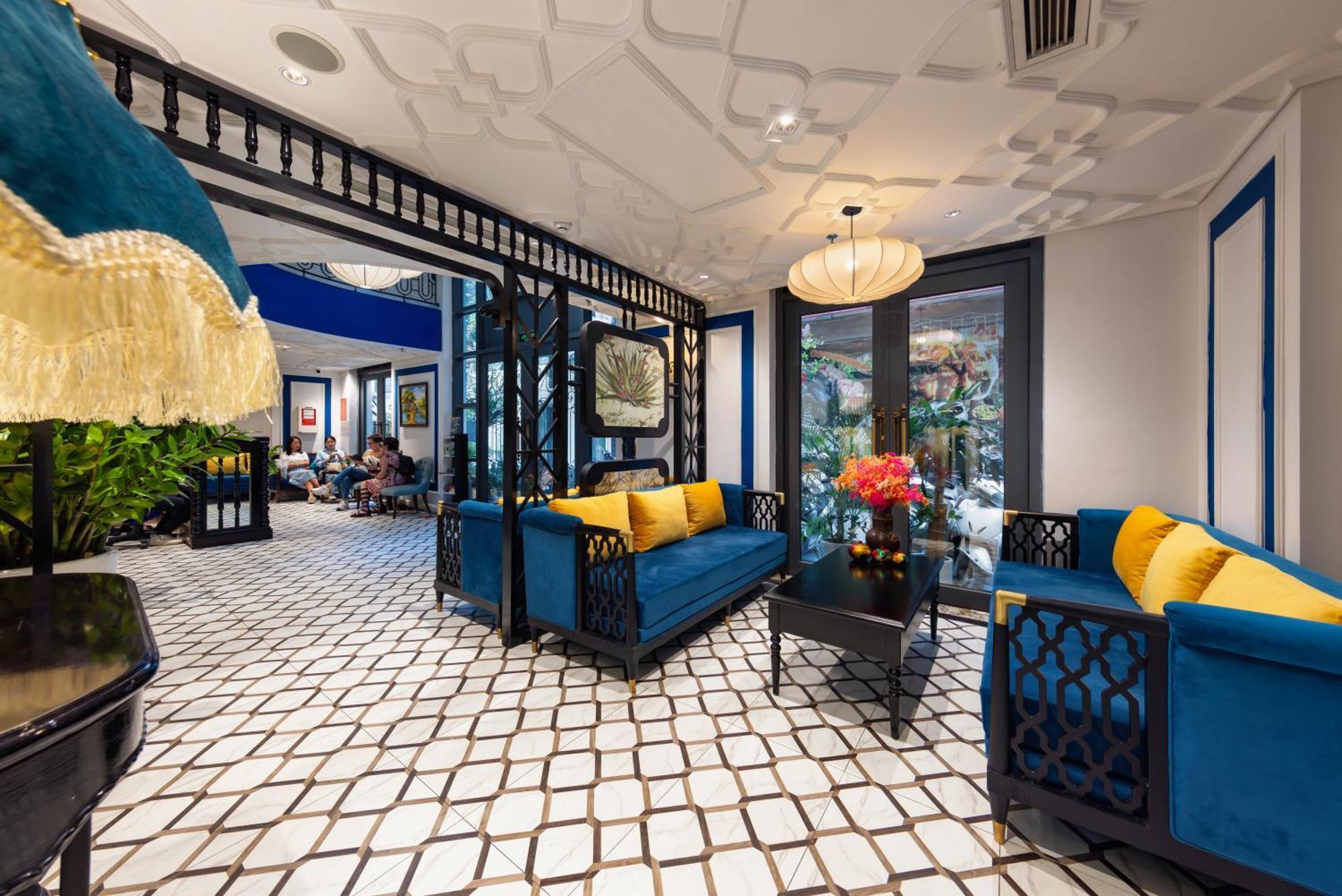 Calista & 4* Hanoi