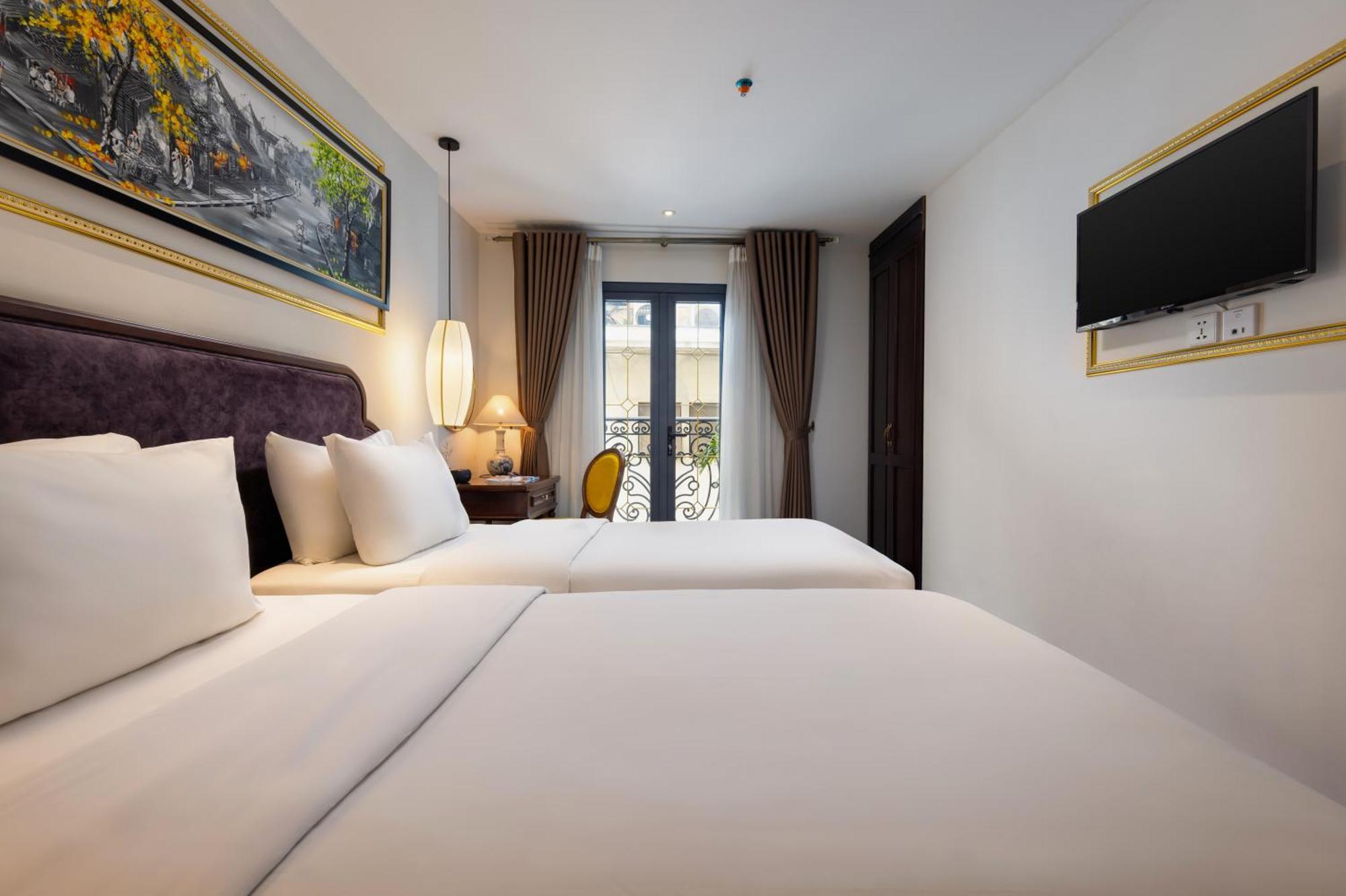 Hotel Calista &