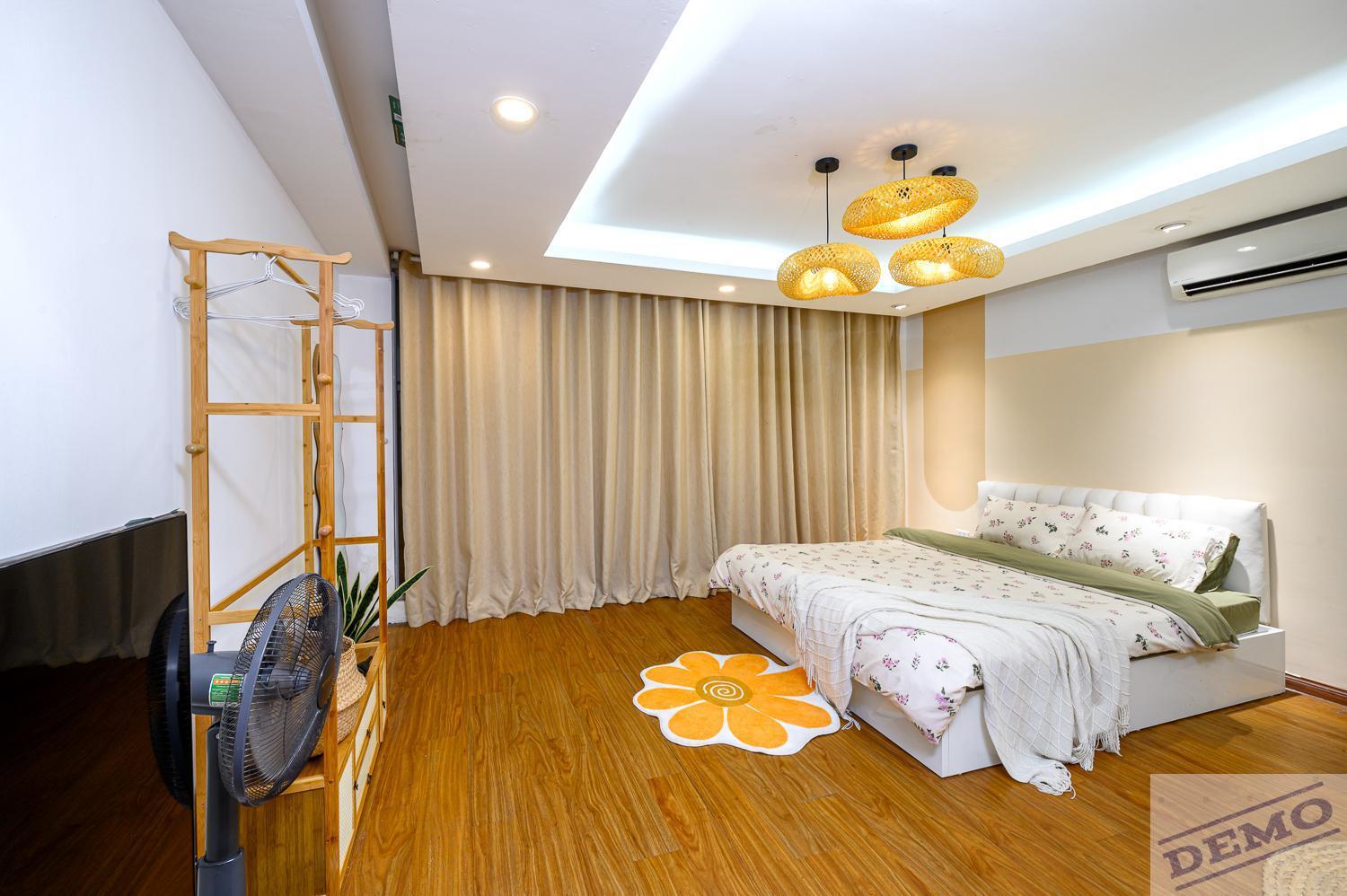 Paradise Ton Duc Thang * Hanoi