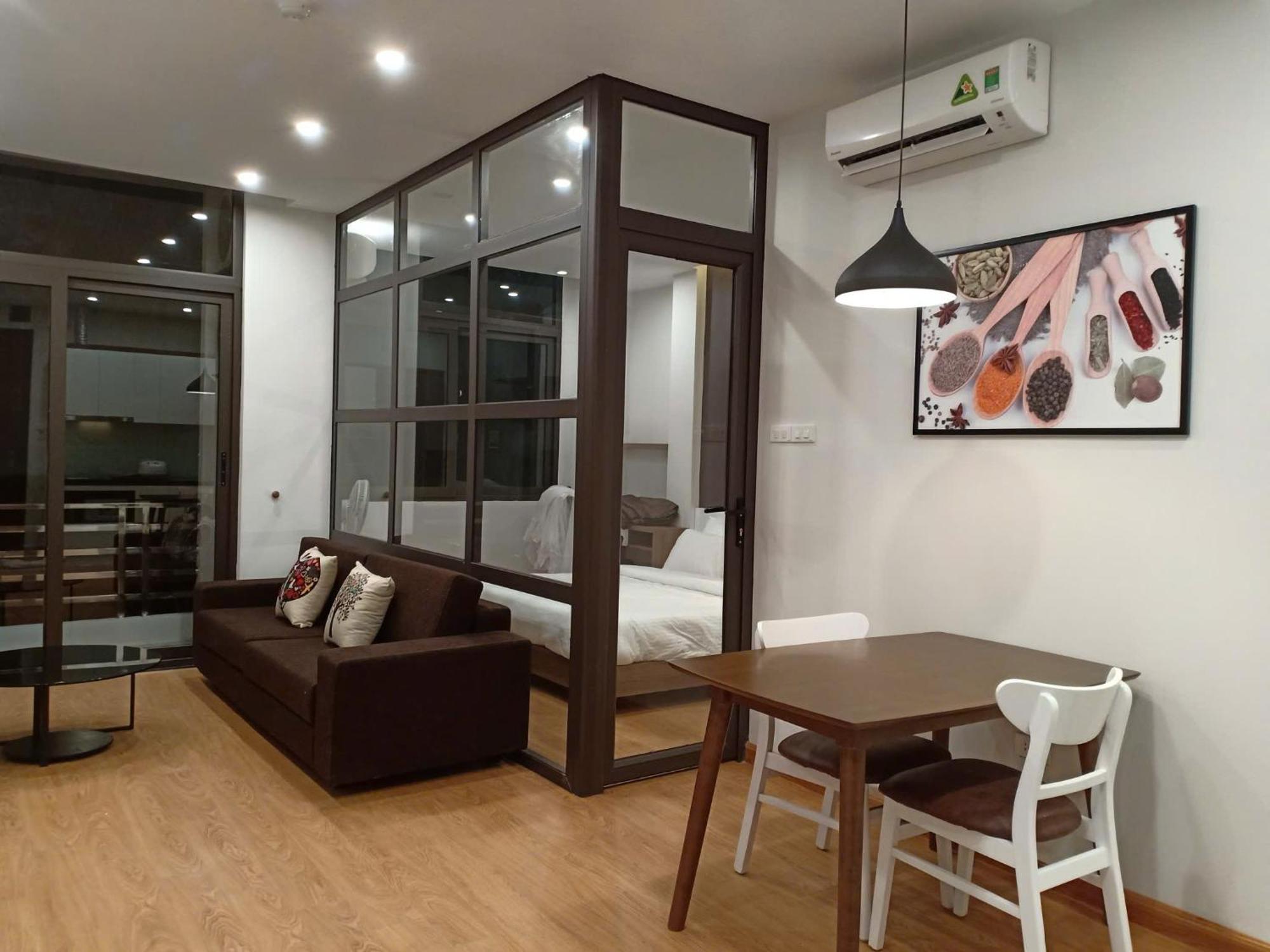 Deluxe At Minori Building *