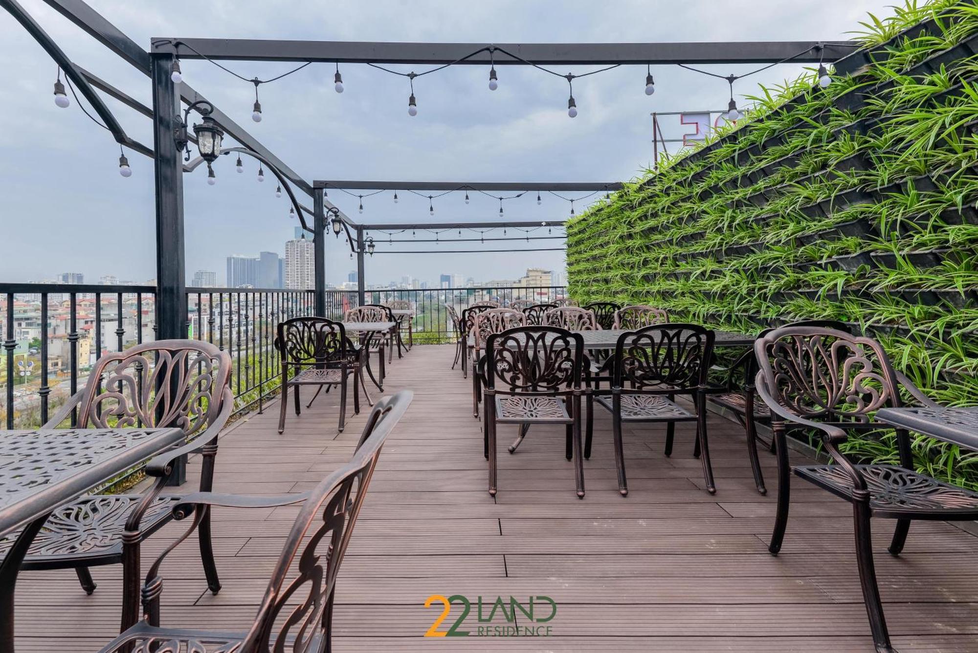 Hotel 22land & Hanoi