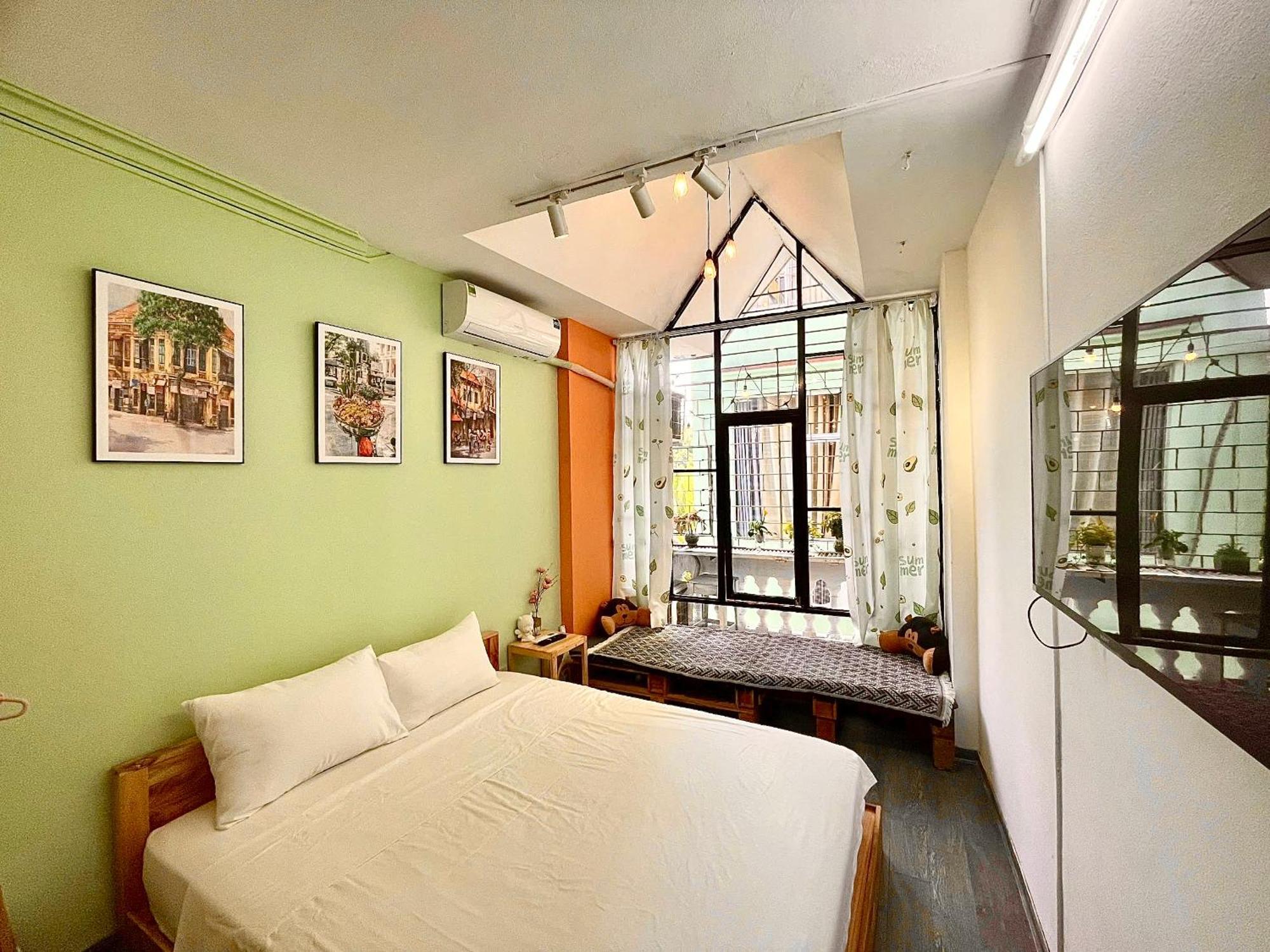 Sora - 3 Mins To Hoan Kiem Hanoi