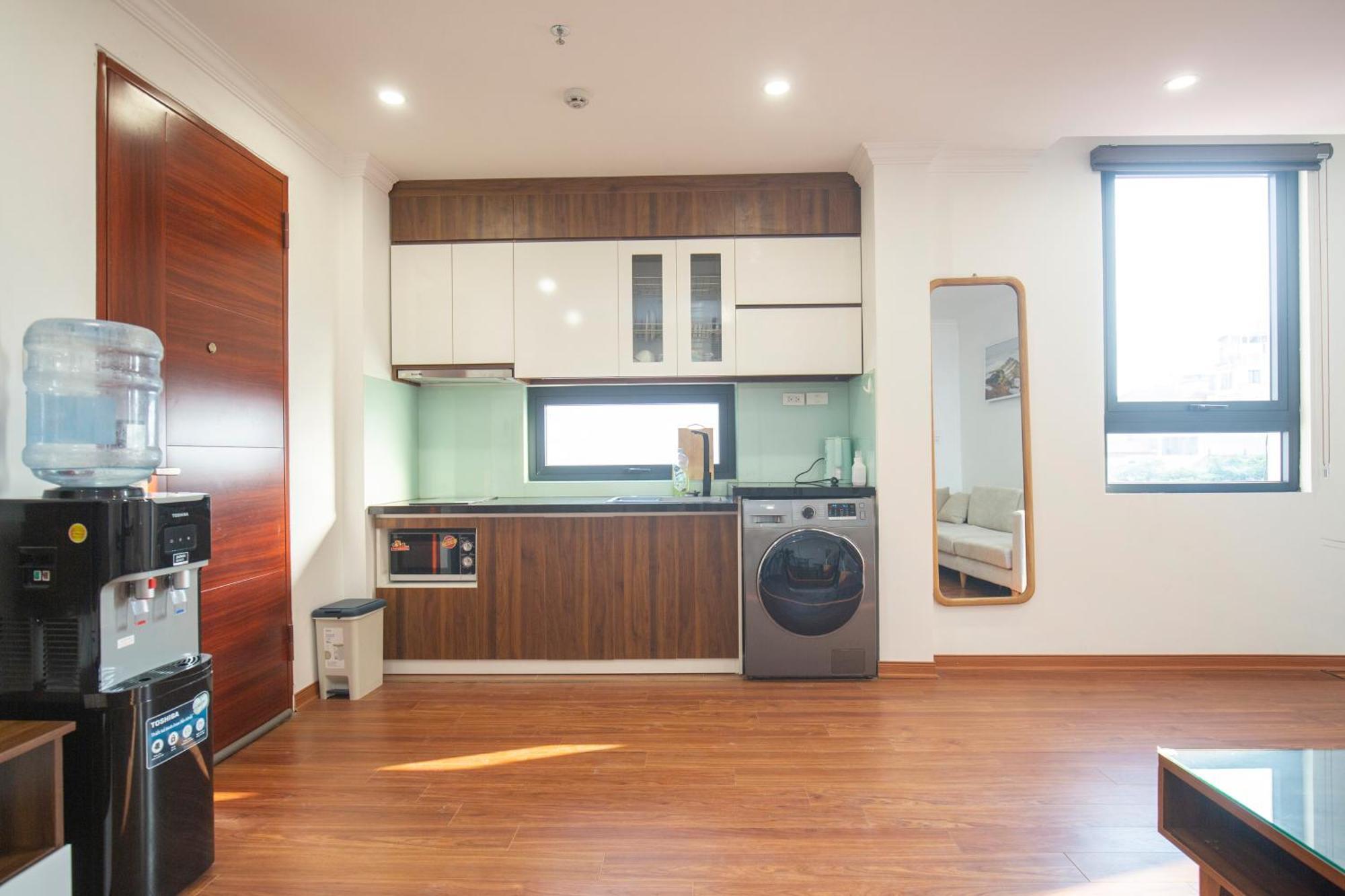 Apartment Sumitomo19 Serviced At Linh Lang Hanoi
