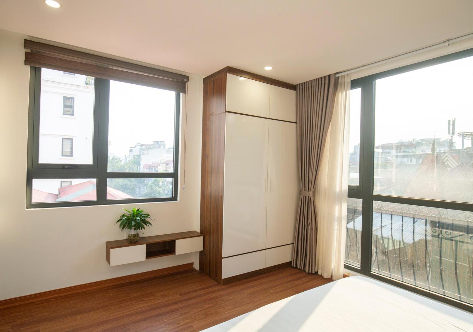 Sumitomo19 Serviced At Linh Lang * Hanoi