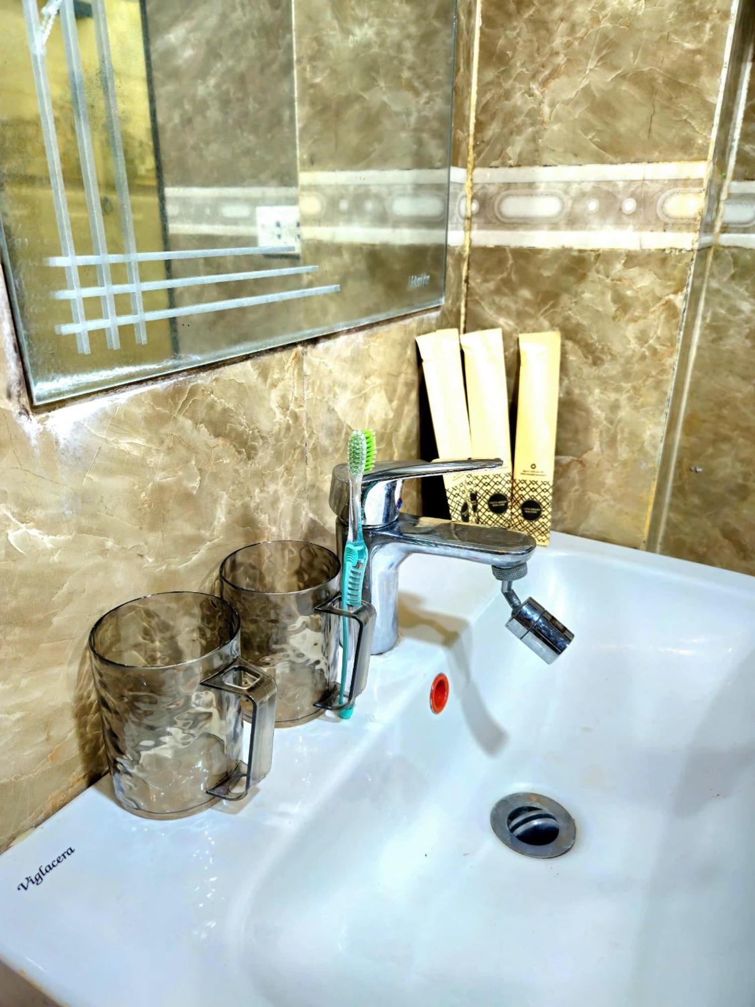 Yuzu Hang Voi Apartment *