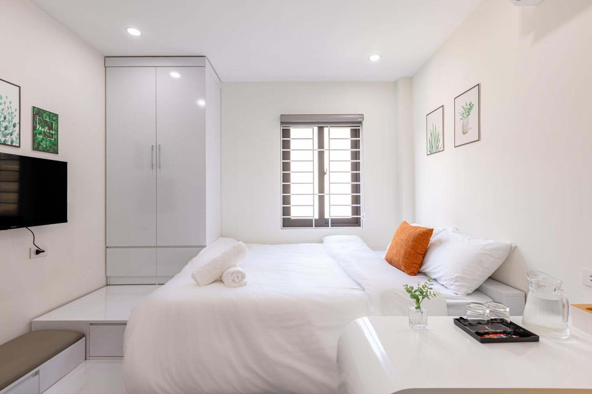 Hera Palace & Ba Dinh Aparthotel