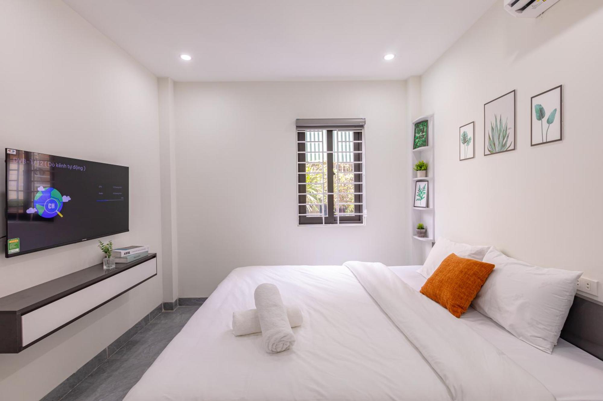 Hera Palace & Ba Dinh Aparthotel
